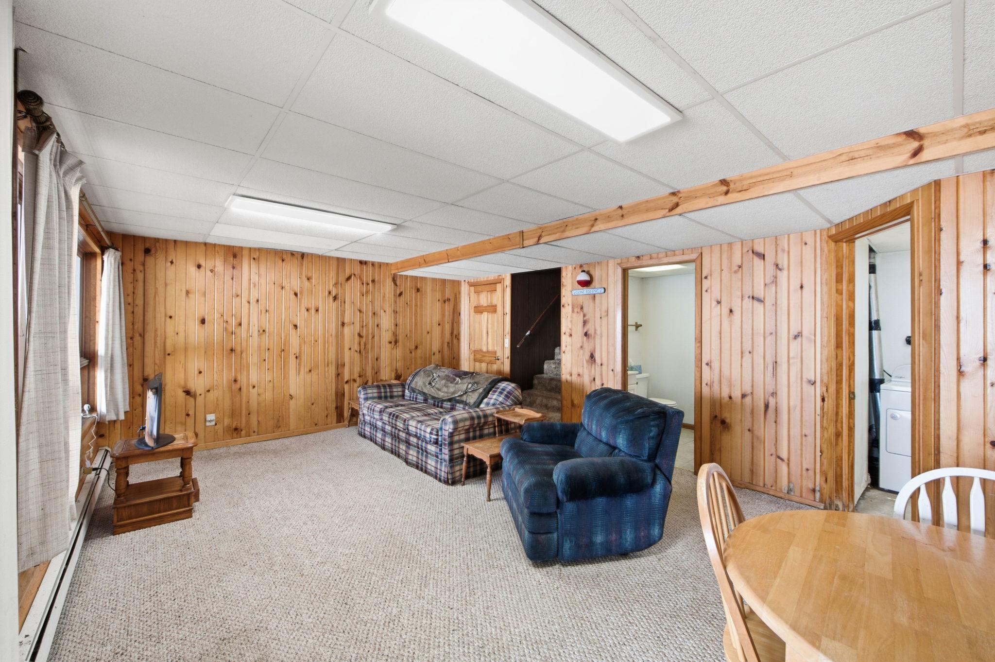 1954 single family home for sale at 32492 355th Avenue in Aitkin, MN — 4 bed, 2 bath (photo 19 of 47)