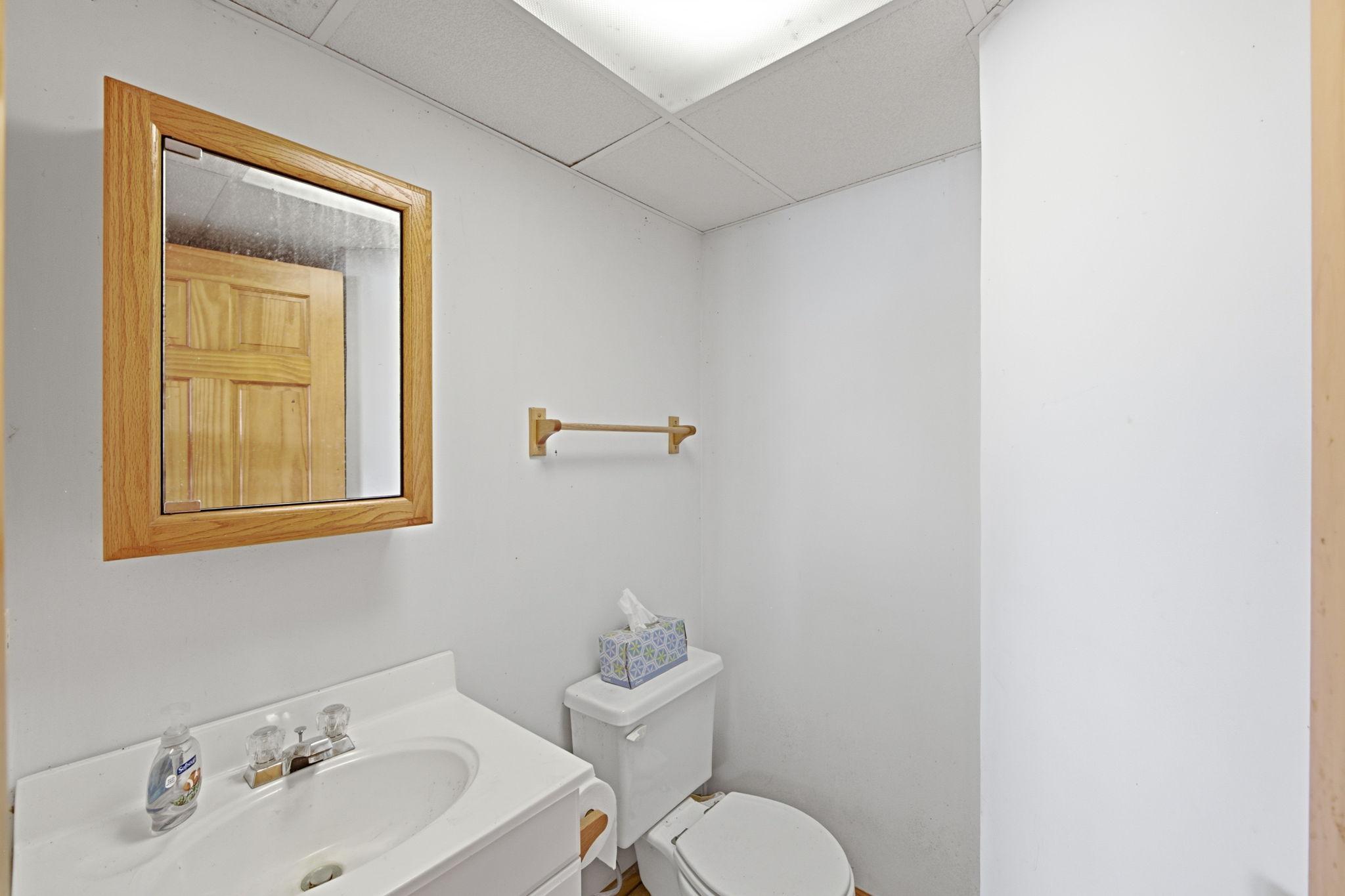 1954 single family home for sale at 32492 355th Avenue in Aitkin, MN — 4 bed, 2 bath (photo 20 of 47)