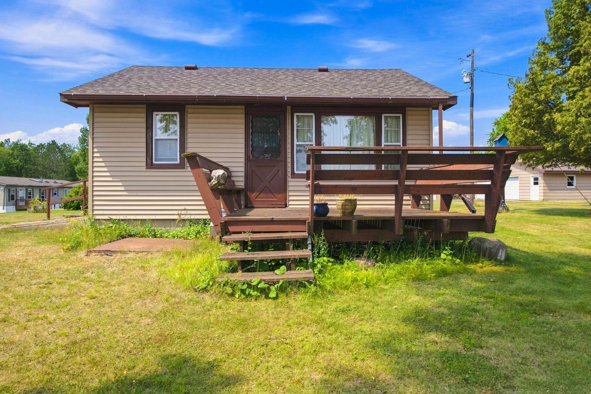 1954 single family home for sale at 32492 355th Avenue in Aitkin, MN — 4 bed, 2 bath (photo 22 of 47)