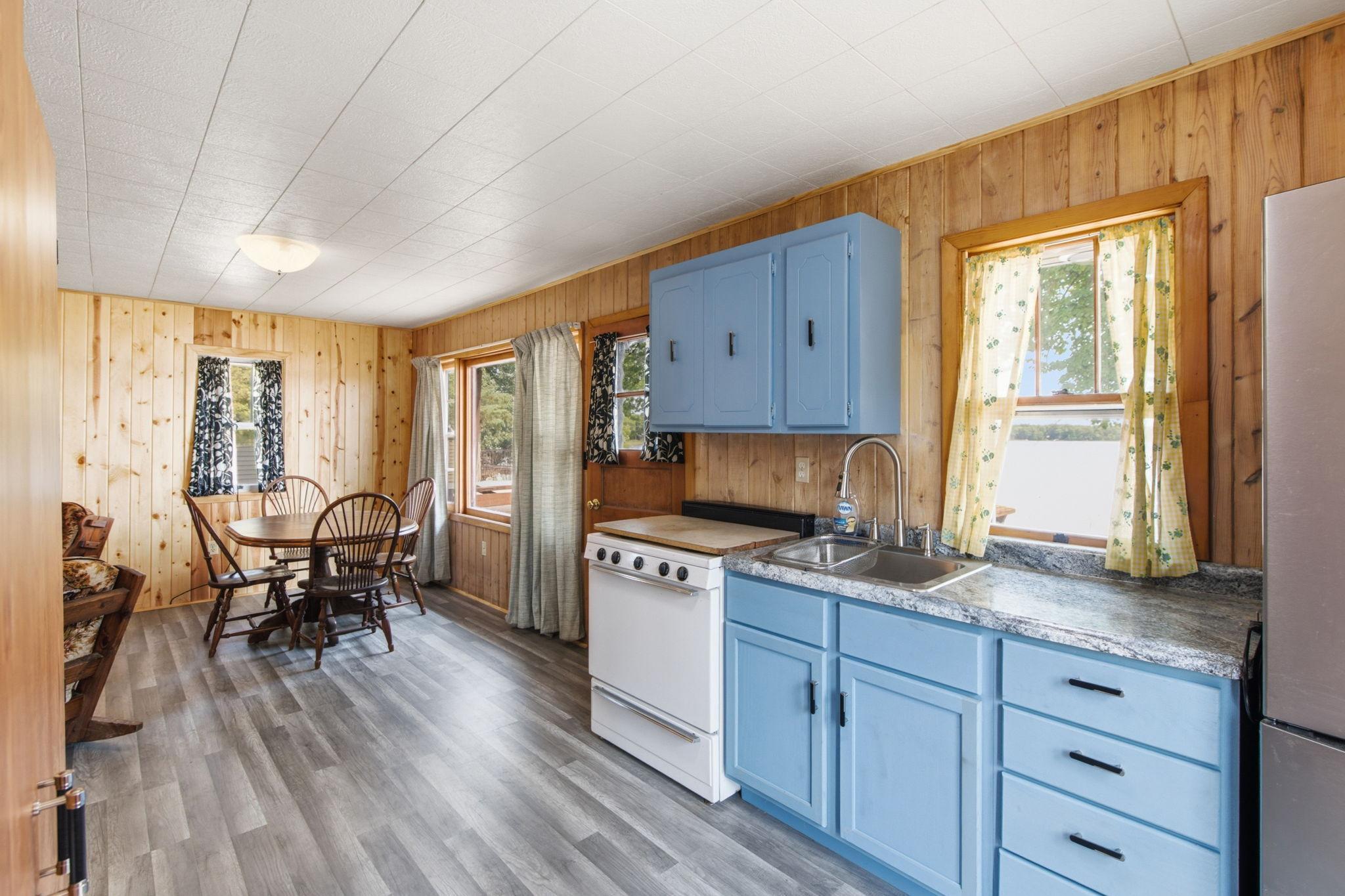 1954 single family home for sale at 32492 355th Avenue in Aitkin, MN — 4 bed, 2 bath (photo 24 of 47)