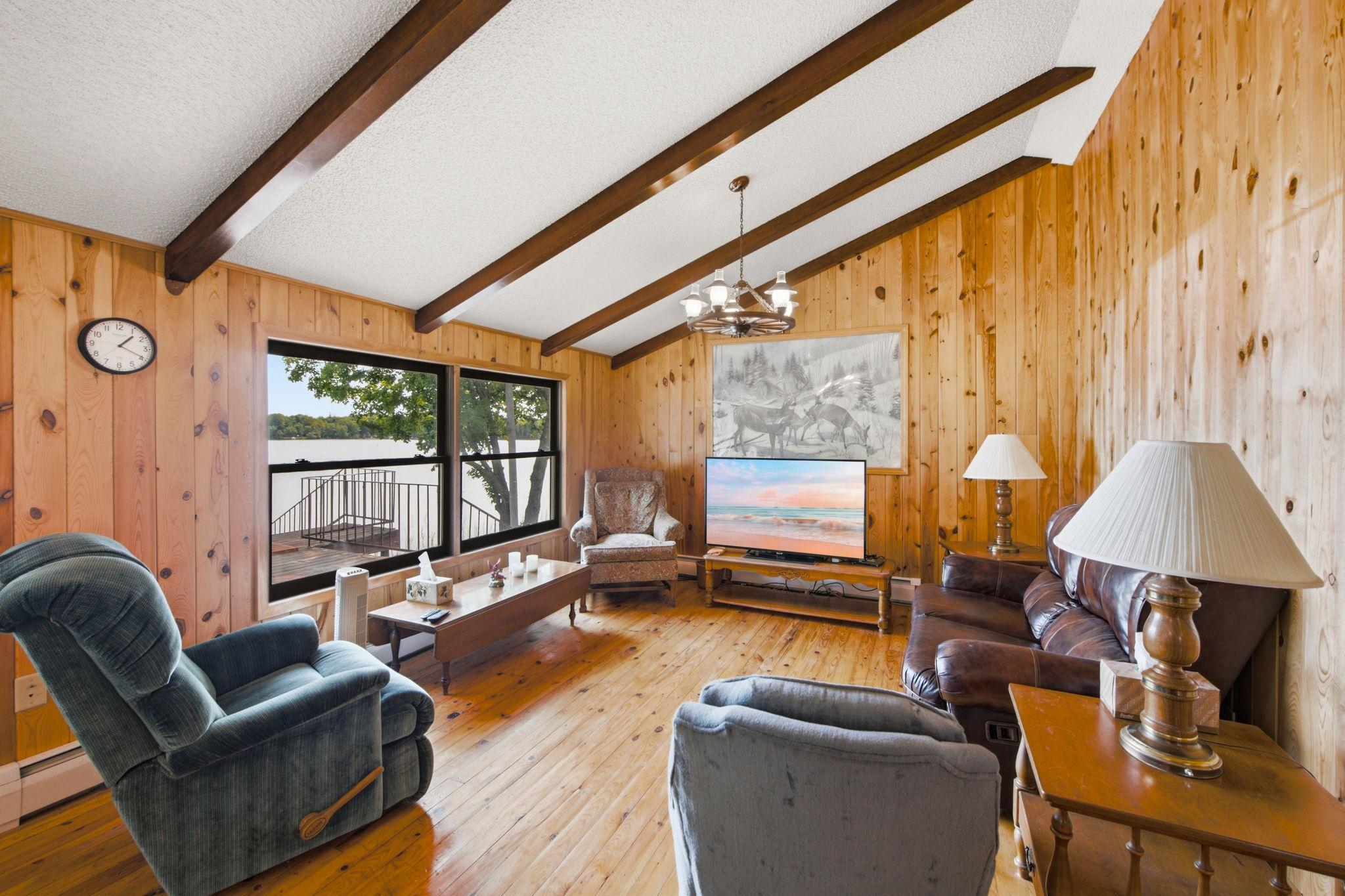 1954 single family home for sale at 32492 355th Avenue in Aitkin, MN — 4 bed, 2 bath (photo 5 of 47)