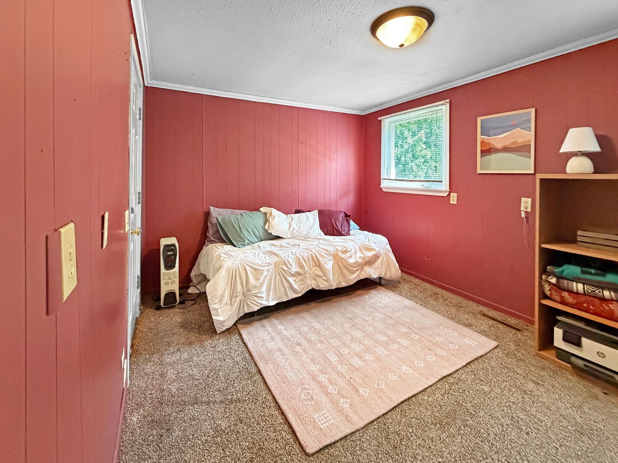 1915 single family home for sale at 318 Clearwater Avenue NW in Bagley, MN — 2 bed, 2 bath (photo 11 of 21)