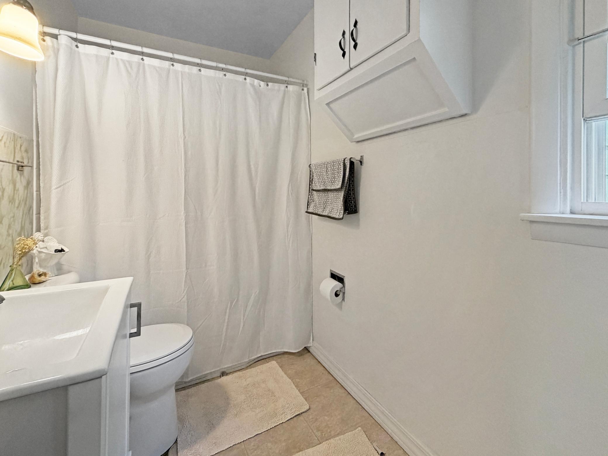 1915 single family home for sale at 318 Clearwater Avenue NW in Bagley, MN — 2 bed, 2 bath (photo 16 of 21)