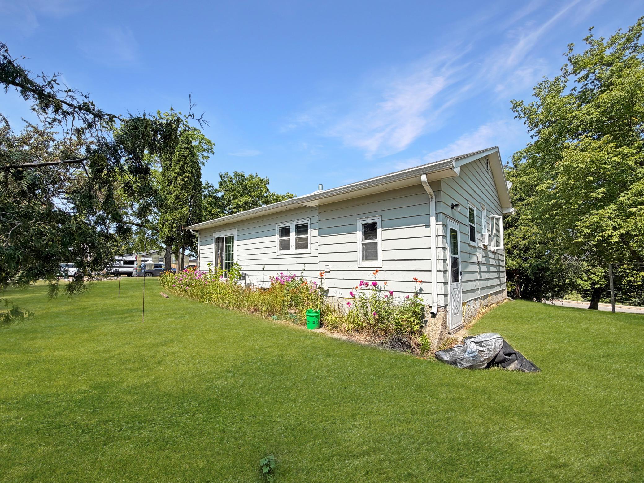 1915 single family home for sale at 318 Clearwater Avenue NW in Bagley, MN — 2 bed, 2 bath (photo 21 of 21)