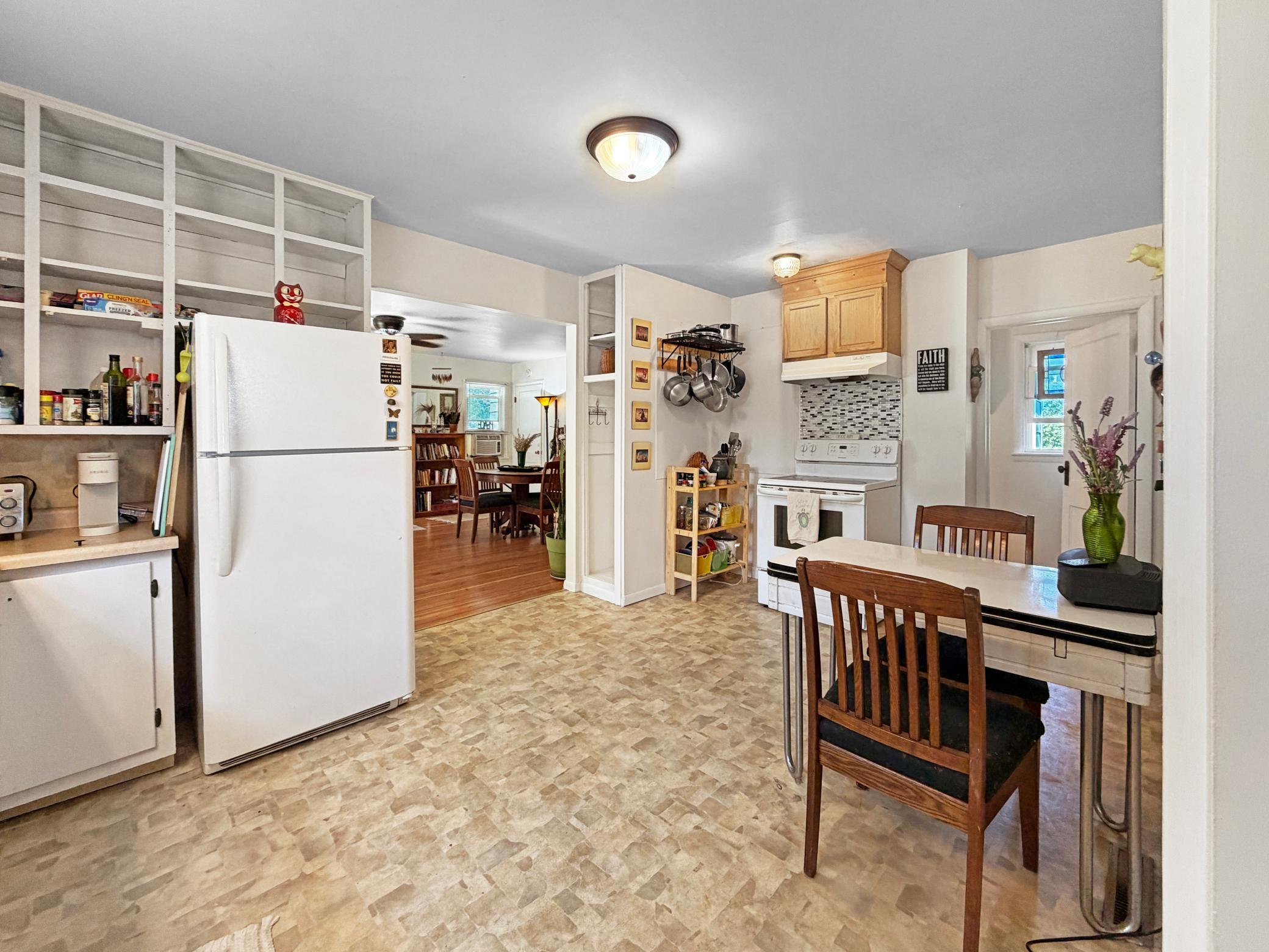 1915 single family home for sale at 318 Clearwater Avenue NW in Bagley, MN — 2 bed, 2 bath (photo 9 of 21)