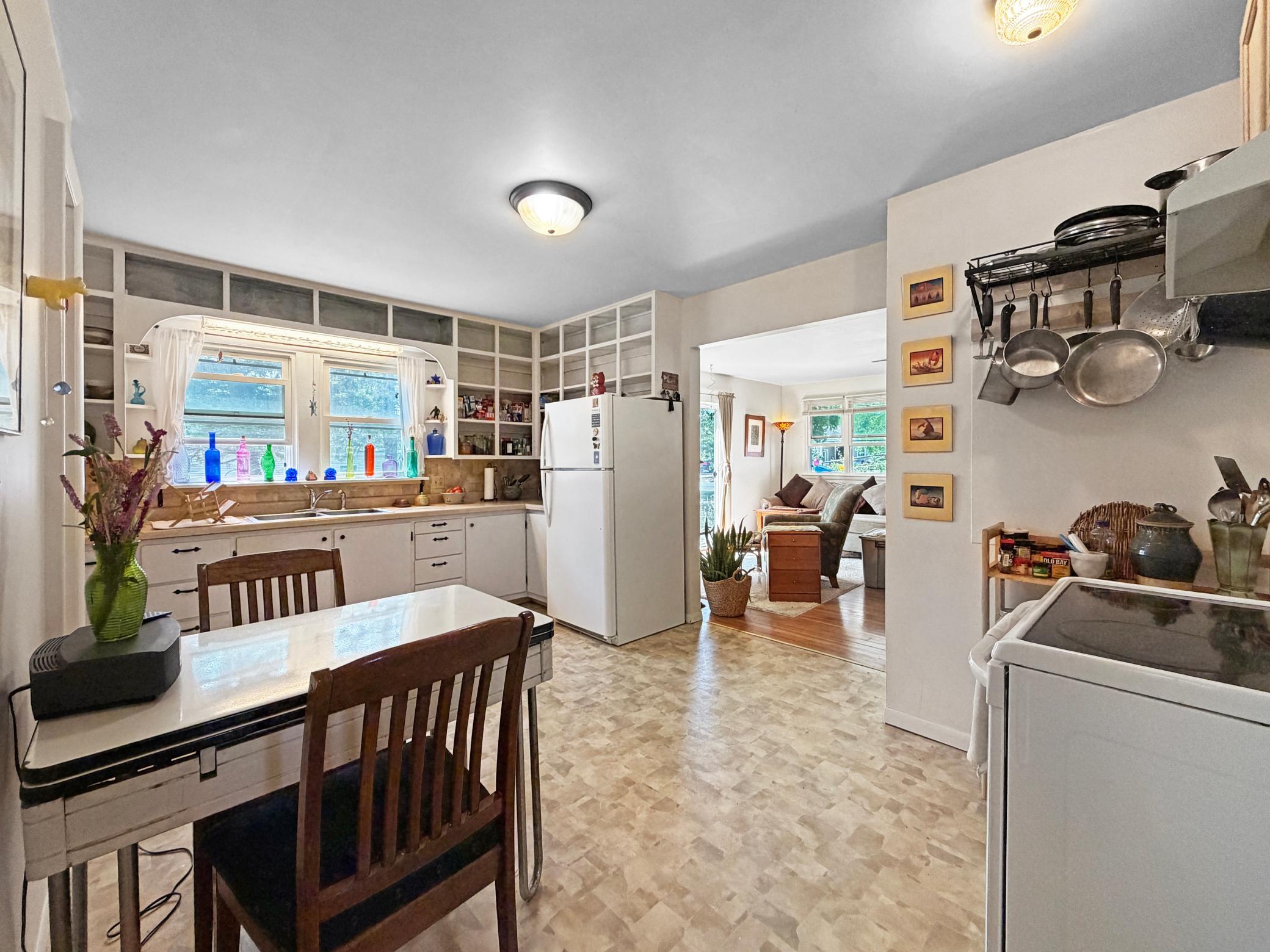 1915 single family home for sale at 318 Clearwater Avenue NW in Bagley, MN — 2 bed, 2 bath (photo 10 of 21)