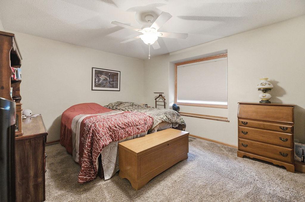 1502 Baywood Drive, West Fargo ND 58078 - Photo 18 of 42