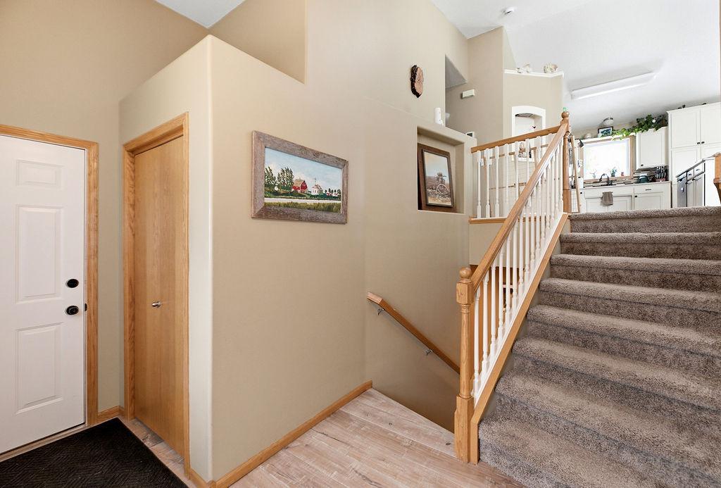 1502 Baywood Drive, West Fargo ND 58078 - Photo 4 of 42