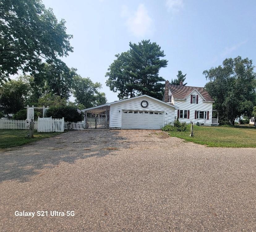 1910 single family home for sale at 101 Leslie Avenue W in Clarissa, MN — 3 bed, 3 bath (photo 2 of 34)