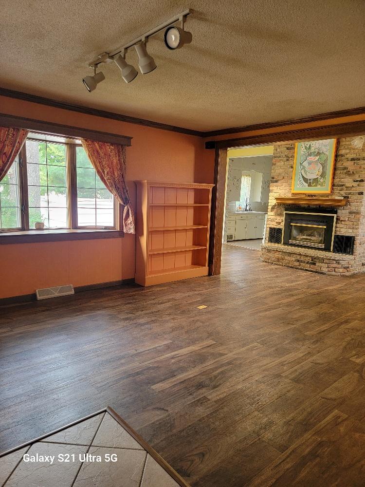 1910 single family home for sale at 101 Leslie Avenue W in Clarissa, MN — 3 bed, 3 bath (photo 12 of 34)