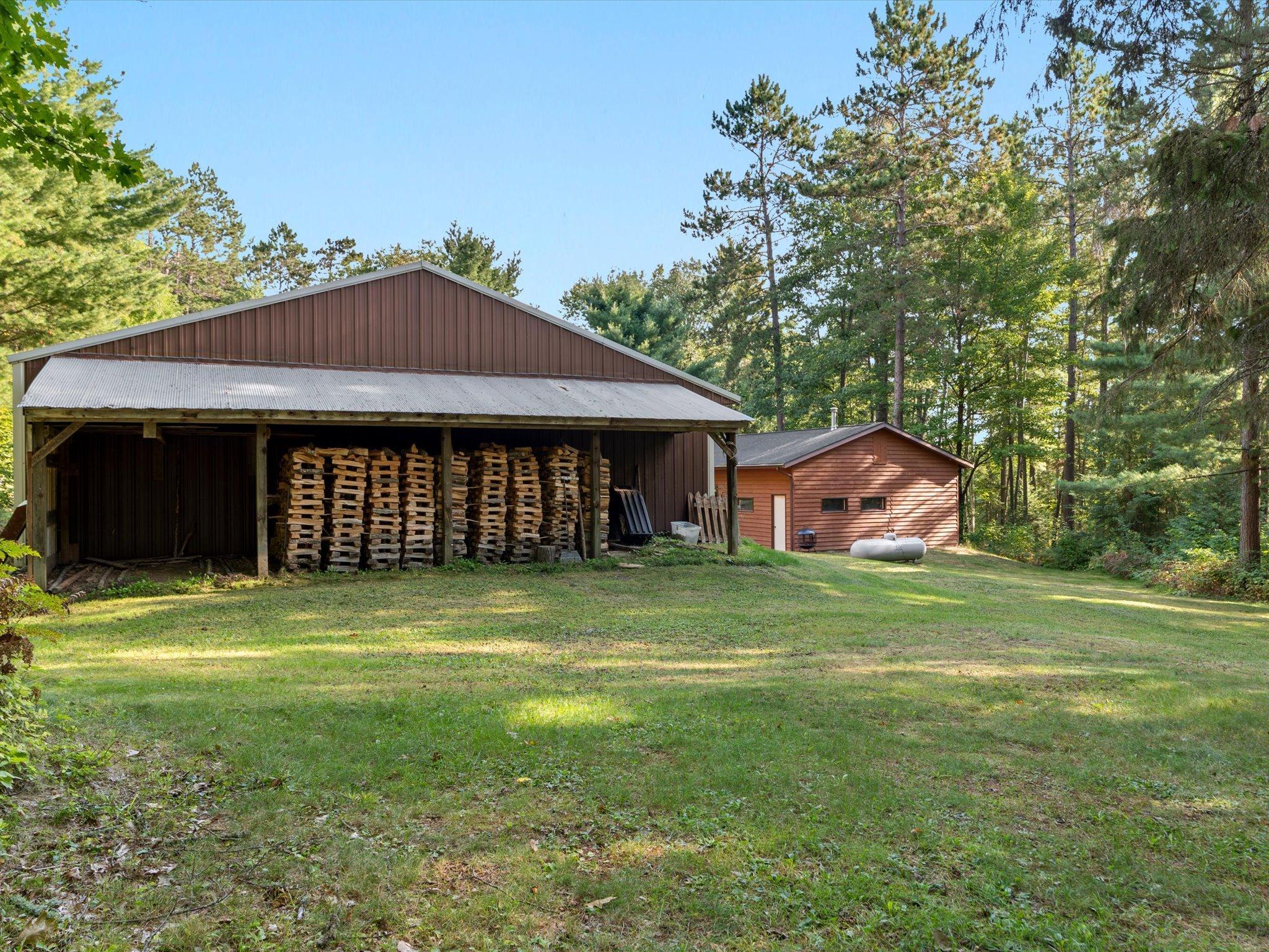 1989 single family home for sale at 53375 Lake Avenue in McGregor, MN — 3 bed, 3 bath (photo 6 of 50)