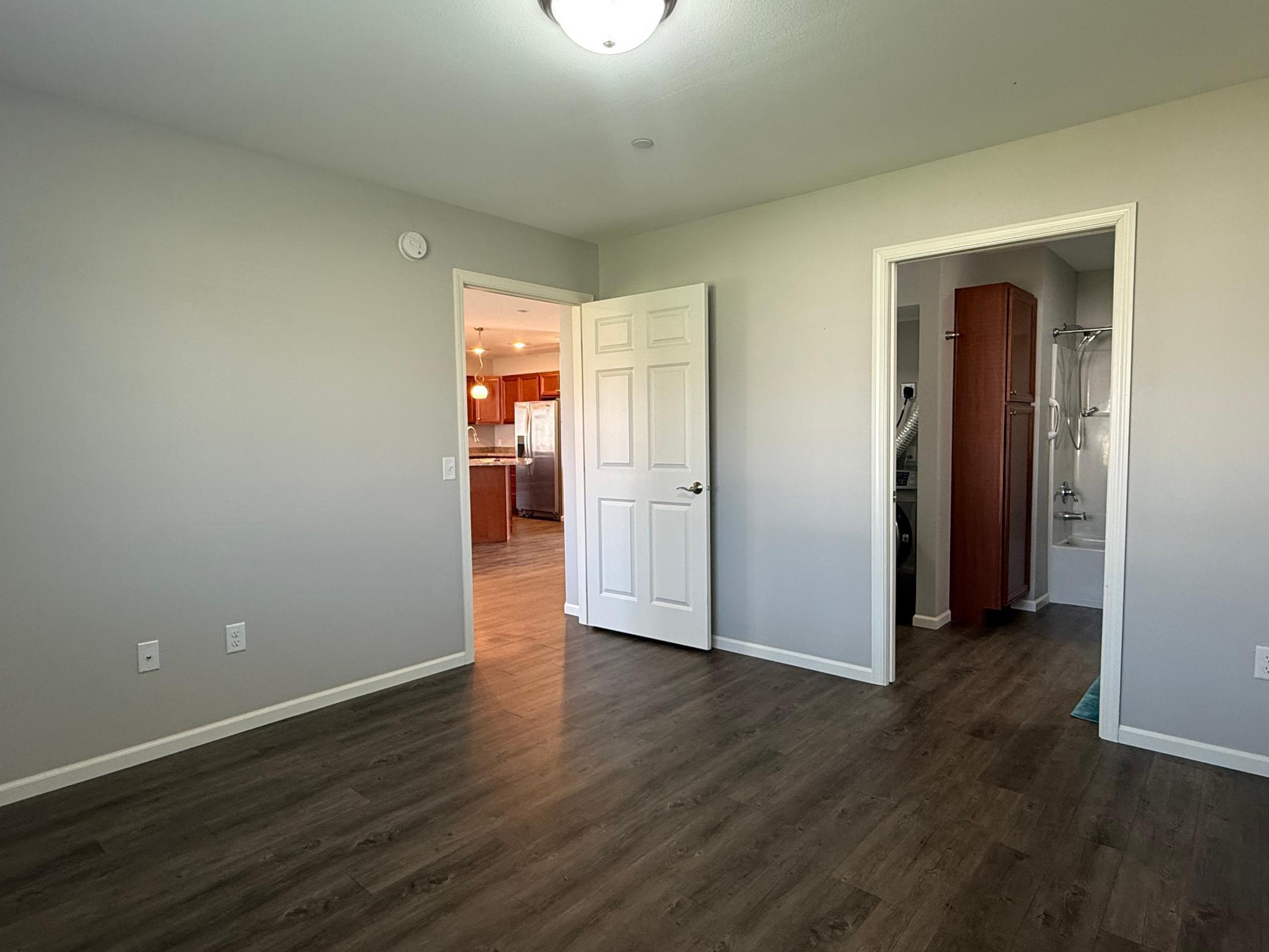 2016 townhouse for sale at 1615 30th Street NW, Unit 23 in Bemidji, MN — 2 bed, 2 bath (photo 17 of 30)