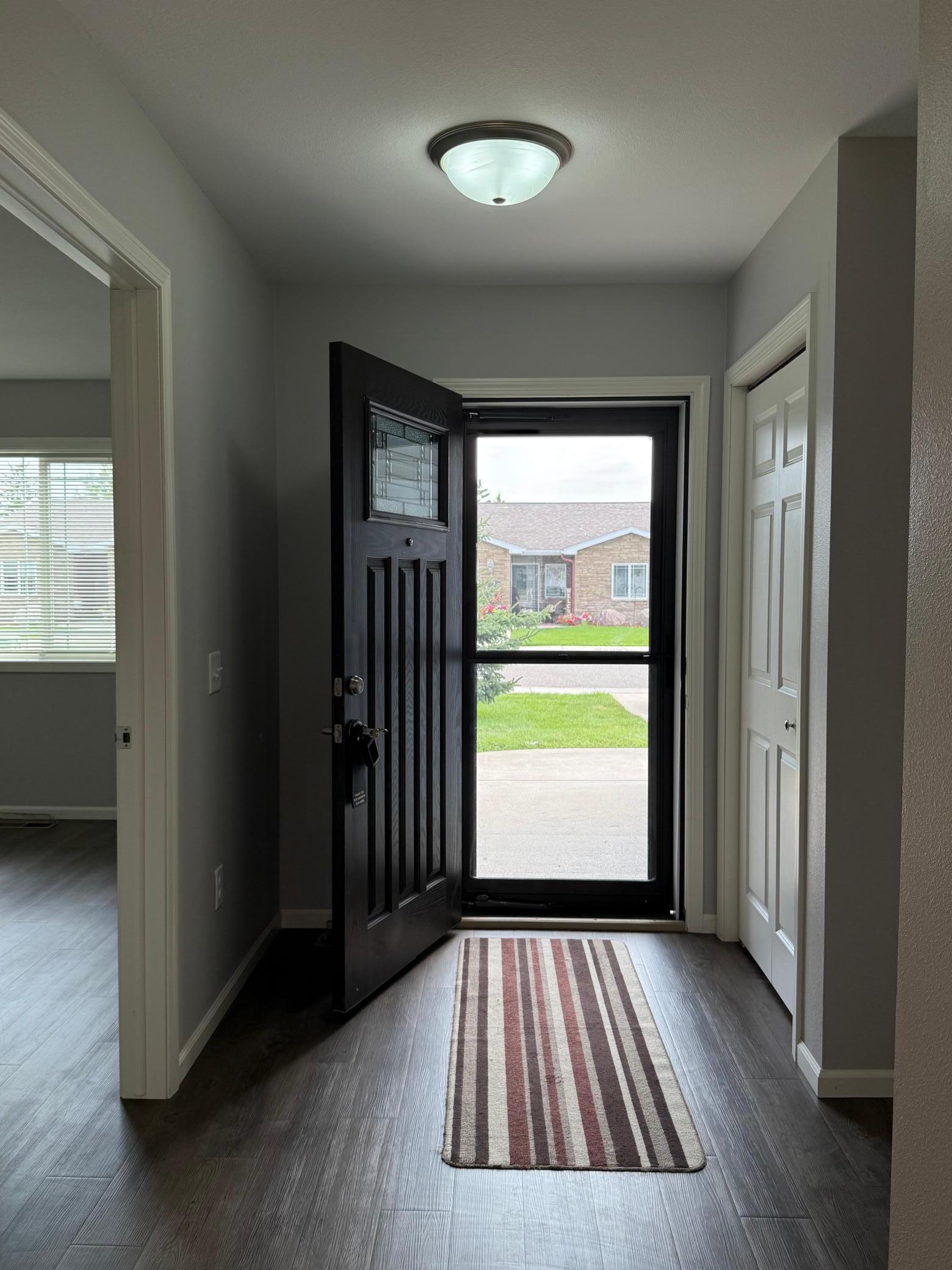 2016 townhouse for sale at 1615 30th Street NW, Unit 23 in Bemidji, MN — 2 bed, 2 bath (photo 6 of 30)