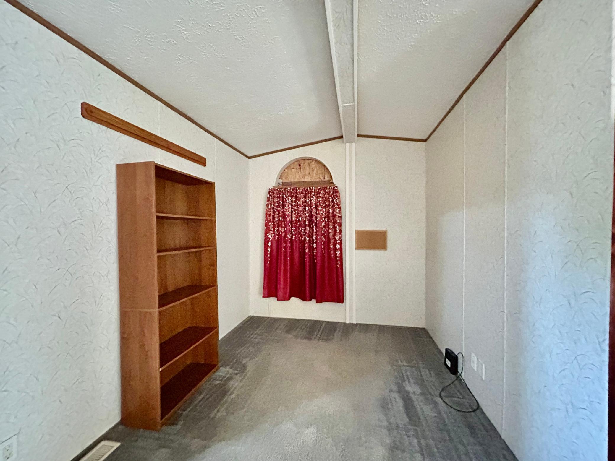 2003 single family home for sale at 904 Ordway Street in Tower City, ND — 4 bed, 2 bath (photo 30 of 51)