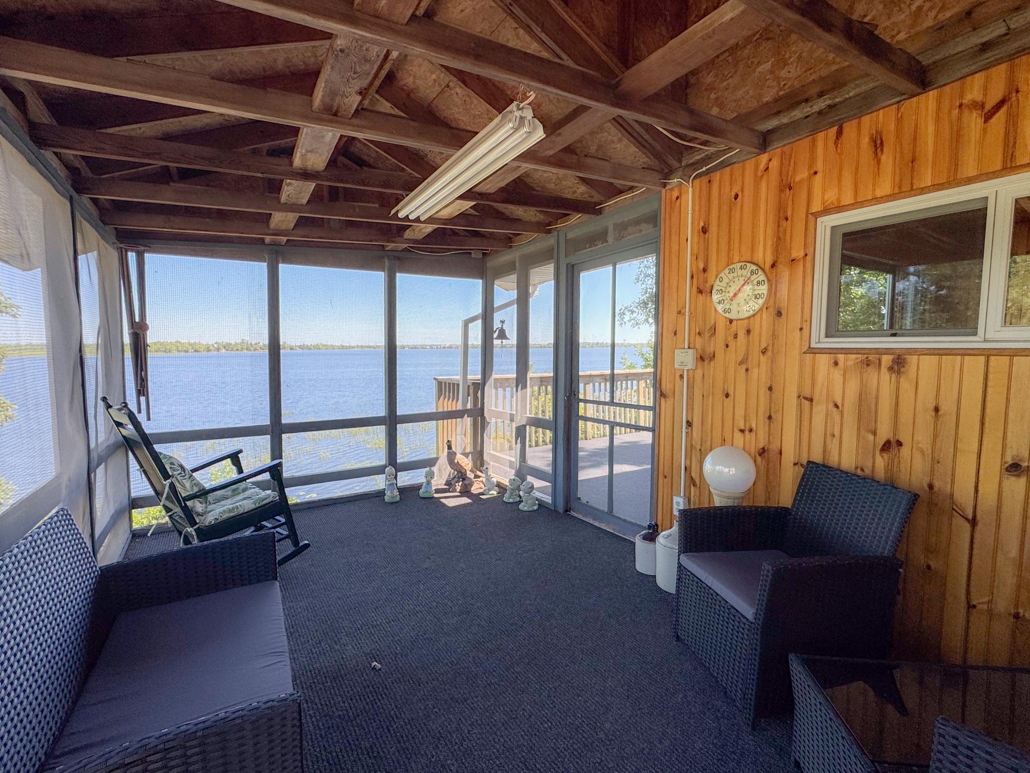 1941 single family home for sale at 1907 S Lake Irving Drive SW in Bemidji, MN — 2 bed, 2 bath (photo 32 of 37)