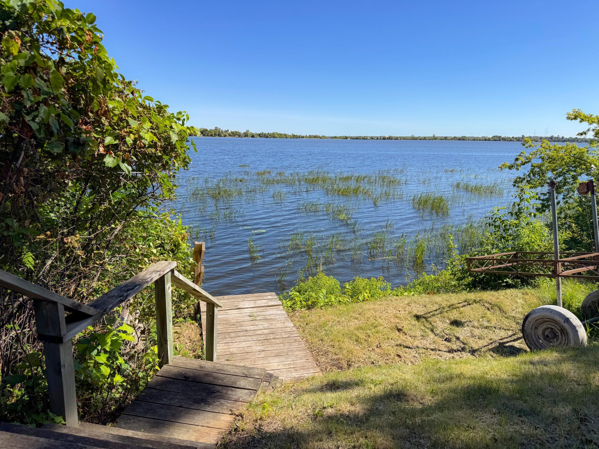 1941 single family home for sale at 1907 S Lake Irving Drive SW in Bemidji, MN — 2 bed, 2 bath (photo 8 of 37)