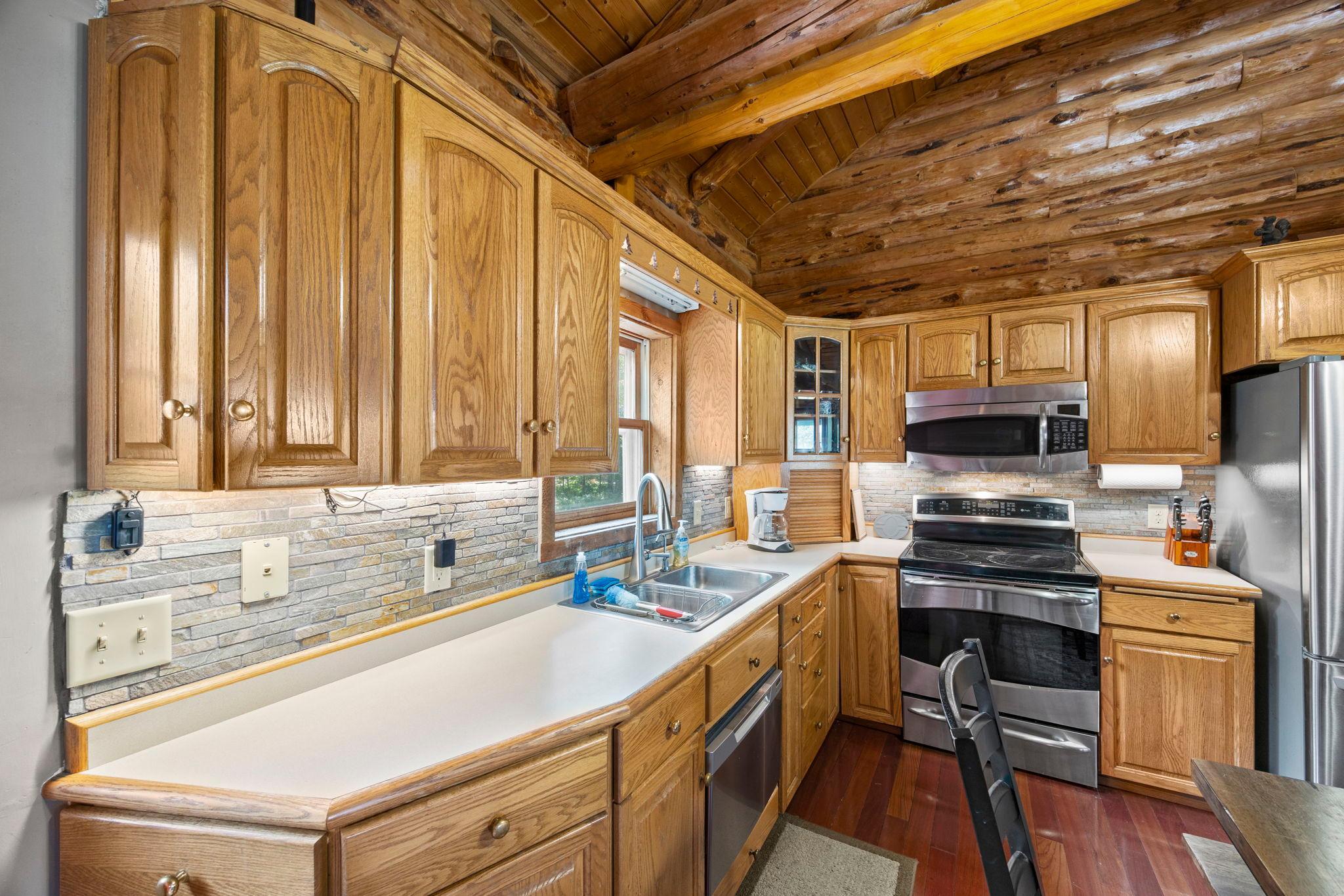 1981 single family home for sale at 14488 Pine Bay Trail in Crosslake, MN — 3 bed, 2 bath (photo 36 of 115)
