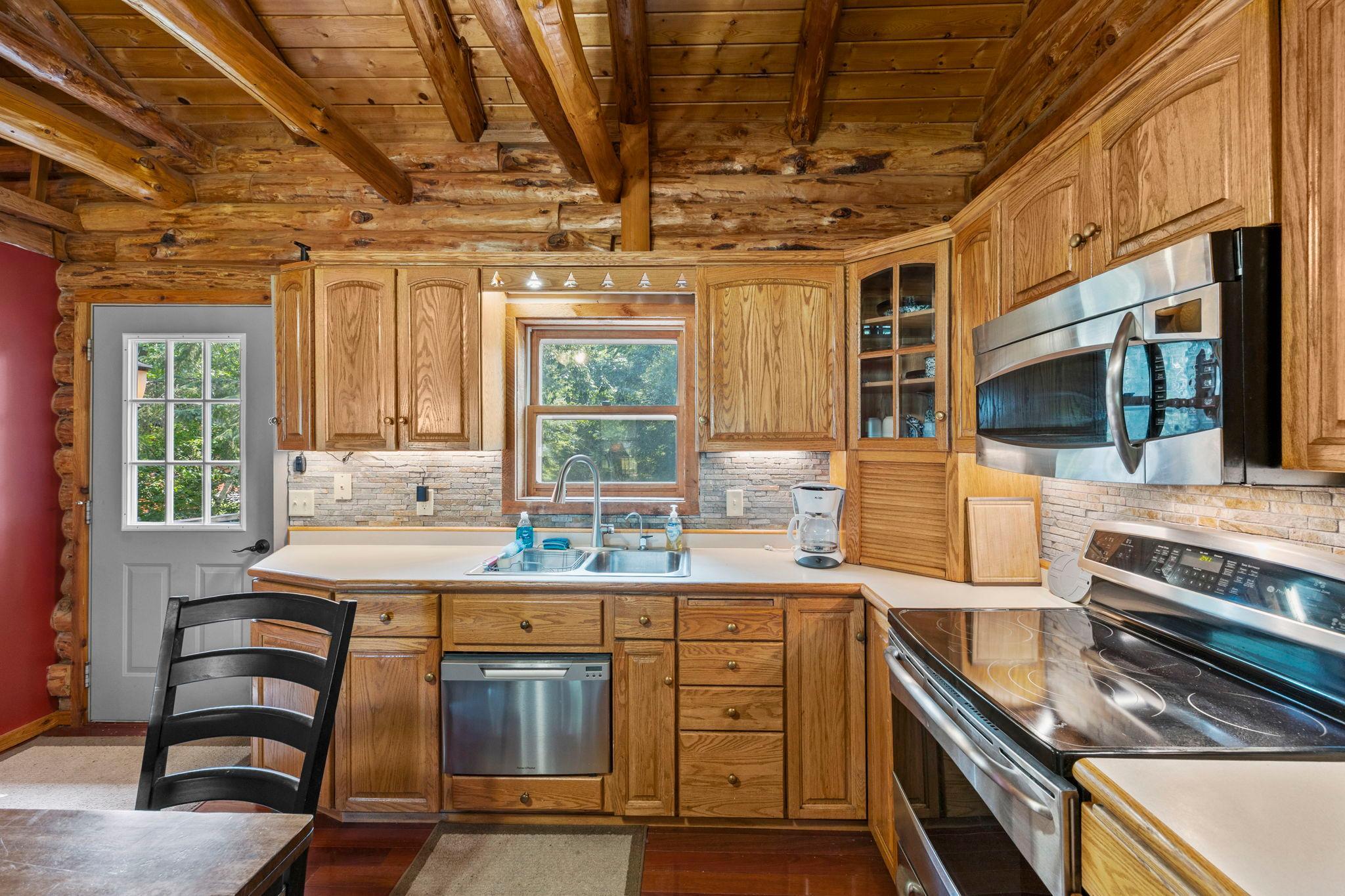 1981 single family home for sale at 14488 Pine Bay Trail in Crosslake, MN — 3 bed, 2 bath (photo 39 of 115)