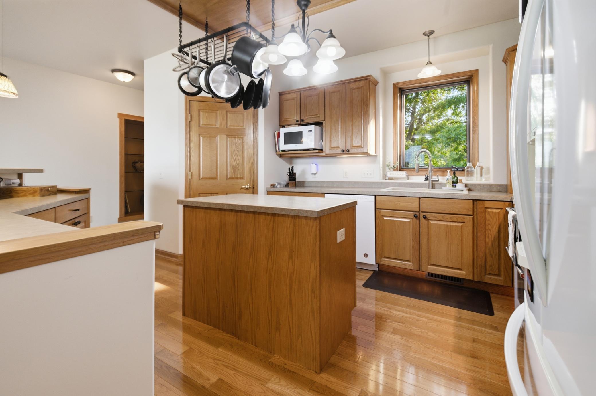2004 single family home for sale at 15092 Ninebark Drive in Baxter, MN — 5 bed, 6 bath (photo 15 of 84)