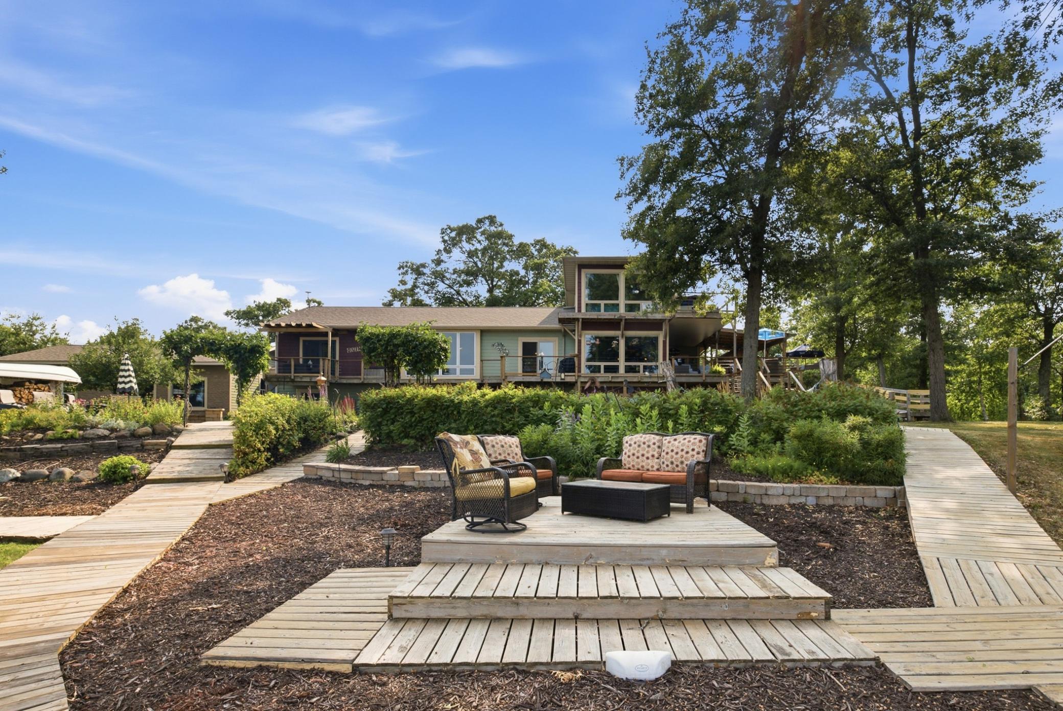 2004 single family home for sale at 15092 Ninebark Drive in Baxter, MN — 5 bed, 6 bath (photo 3 of 84)
