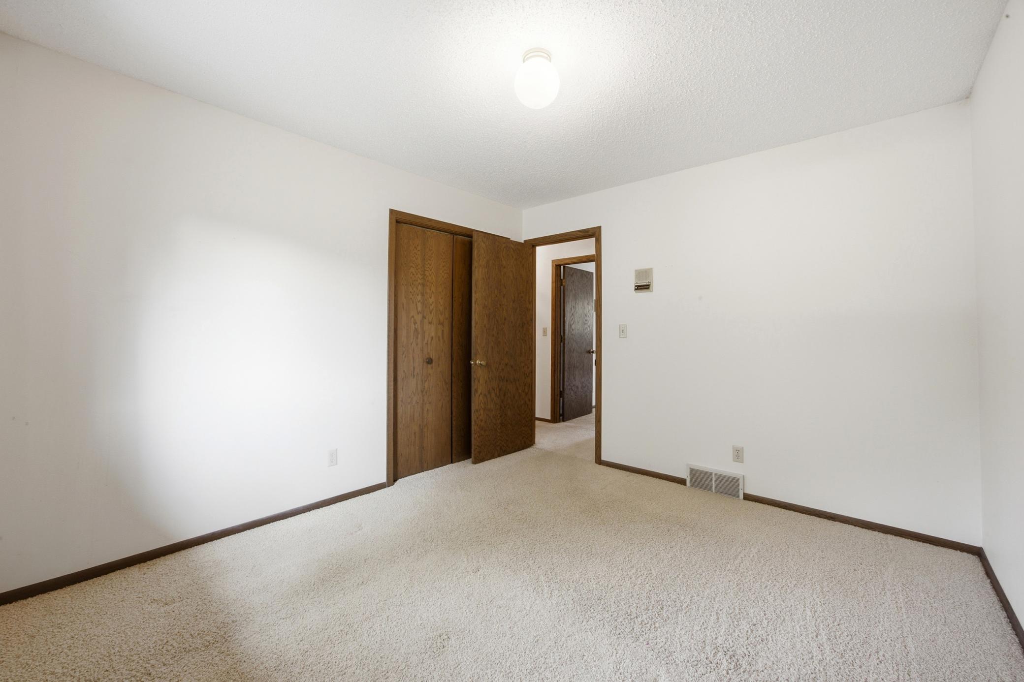 120 Prairiewood Drive S, Fargo ND 58103 - Photo 17 of 43