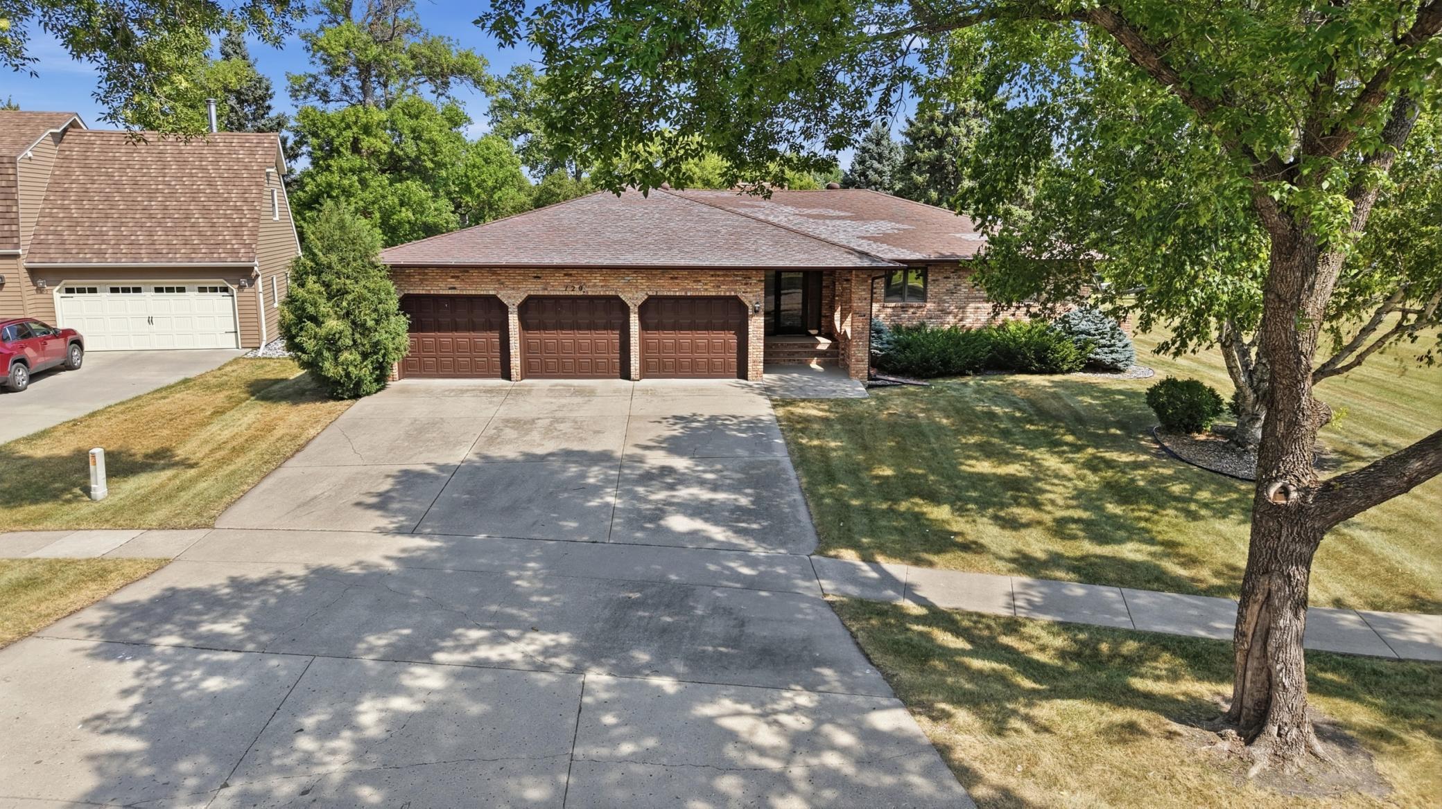 120 Prairiewood Drive S, Fargo ND 58103 - Photo 30 of 43