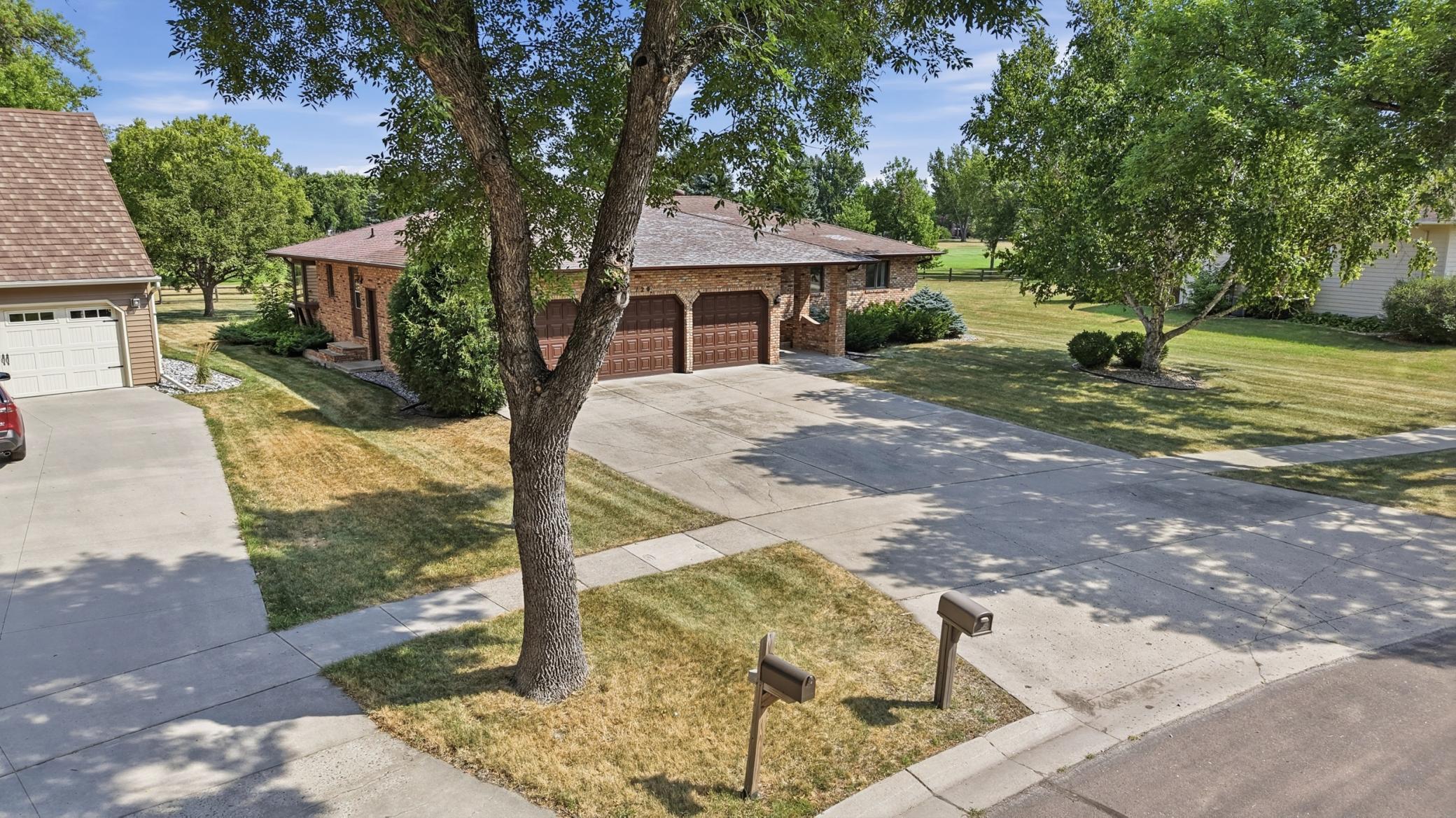 120 Prairiewood Drive S, Fargo ND 58103 - Photo 31 of 43