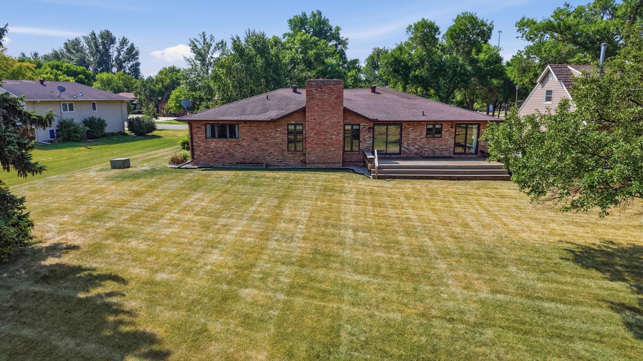120 Prairiewood Drive S, Fargo ND 58103 - Photo 32 of 43
