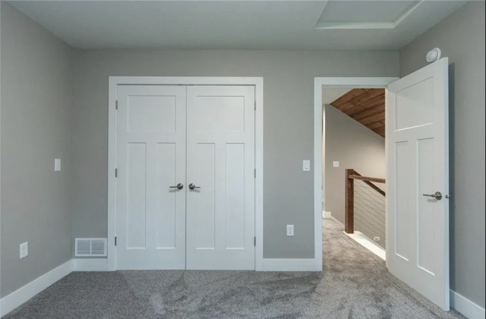 2027 single family home for sale at TBD Sunny Lane in Breezy Point, MN — 3 bed, 3 bath (photo 13 of 16)