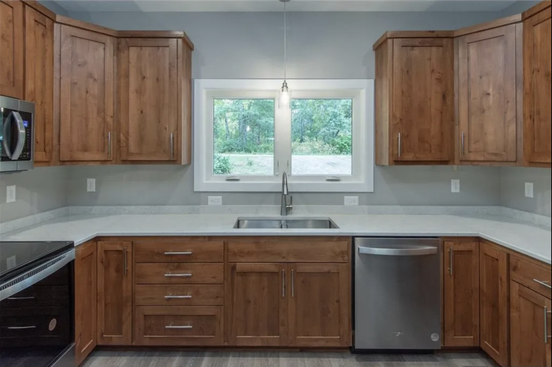 2027 single family home for sale at TBD Sunny Lane in Breezy Point, MN — 3 bed, 3 bath (photo 3 of 16)