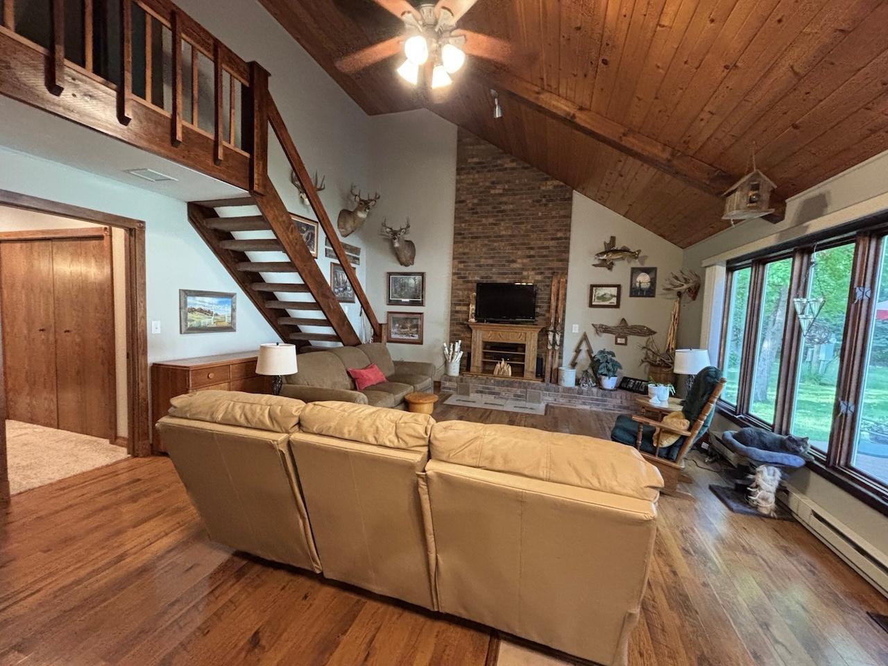 1917 single family home for sale at 17262 130th Avenue NE in Thief River Falls, MN — 4 bed, 3 bath (photo 18 of 56)