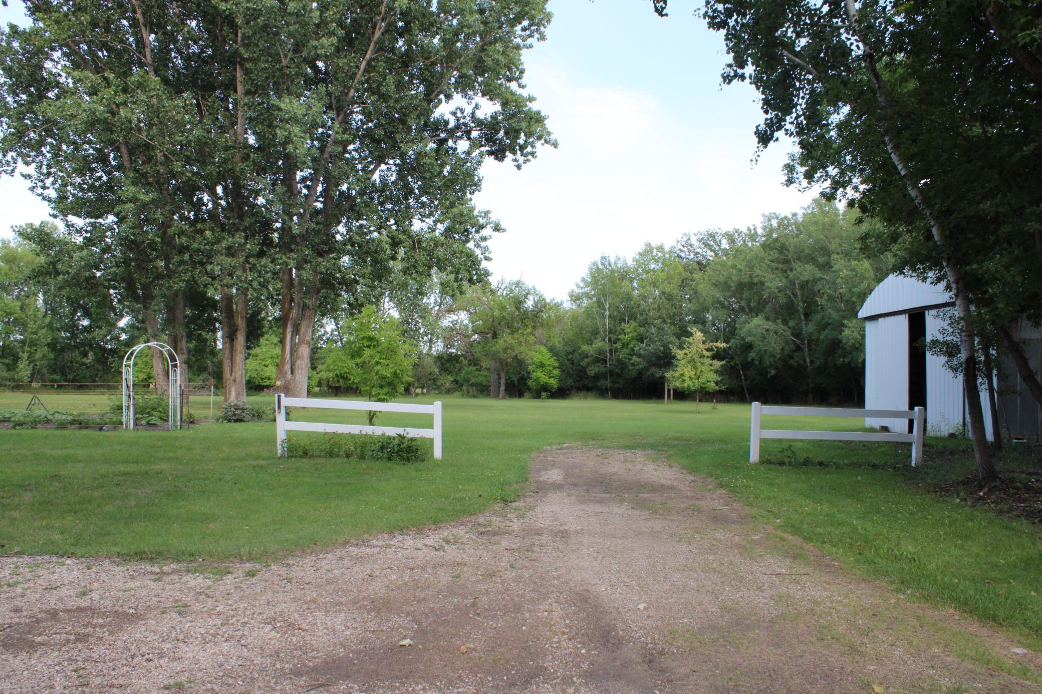 1917 single family home for sale at 17262 130th Avenue NE in Thief River Falls, MN — 4 bed, 3 bath (photo 45 of 56)