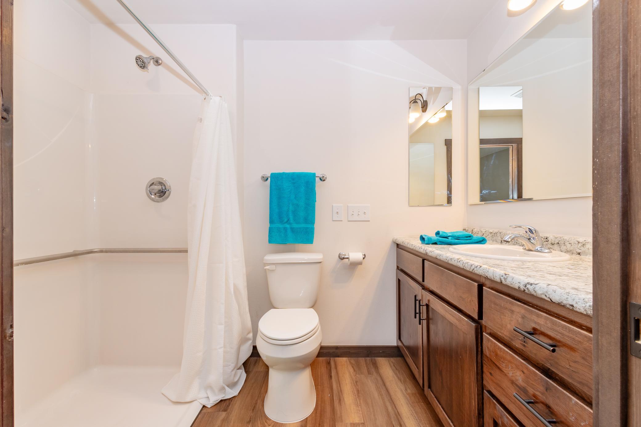 2021 home for sale at 92 Birch Avenue in Alexandria, MN — 2 bed, 2 bath (photo 14 of 27)