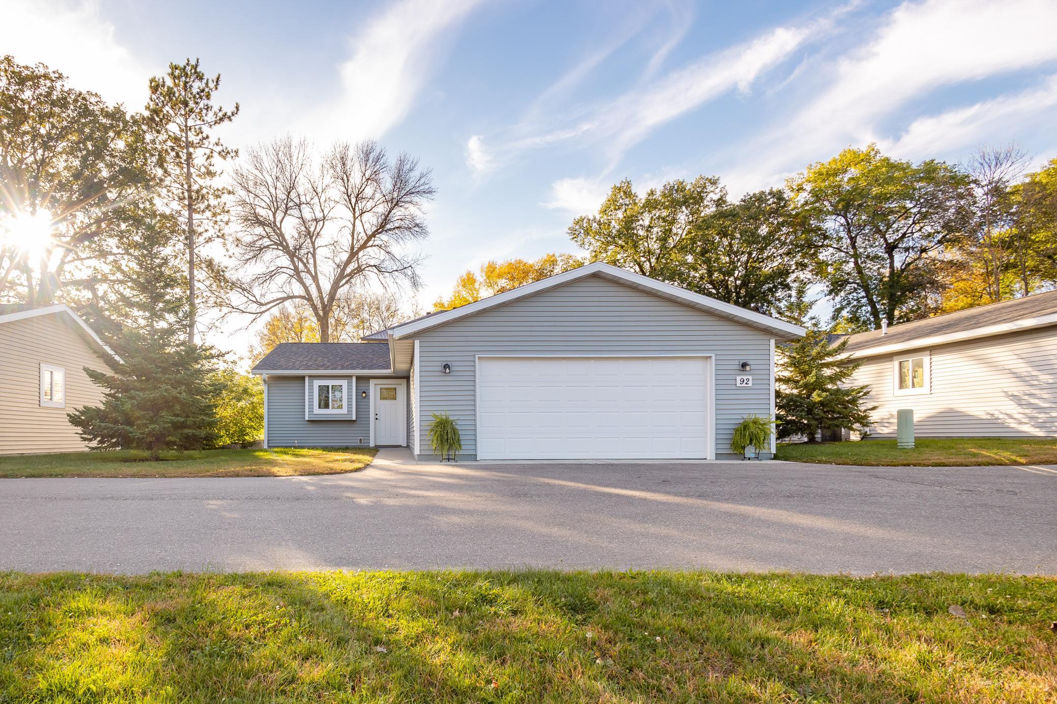 2021 home for sale at 92 Birch Avenue in Alexandria, MN — 2 bed, 2 bath (photo 25 of 27)