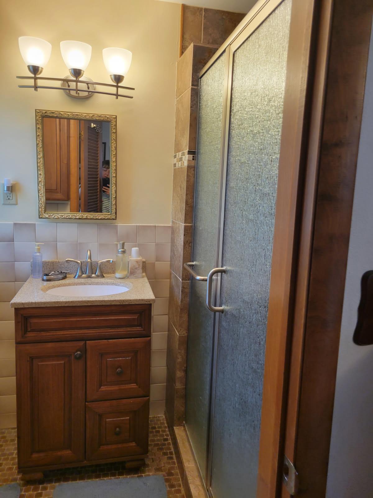 1963 single family home for sale at 1119 Lake Street in Alexandria, MN — 4 bed, 3 bath (photo 34 of 41)