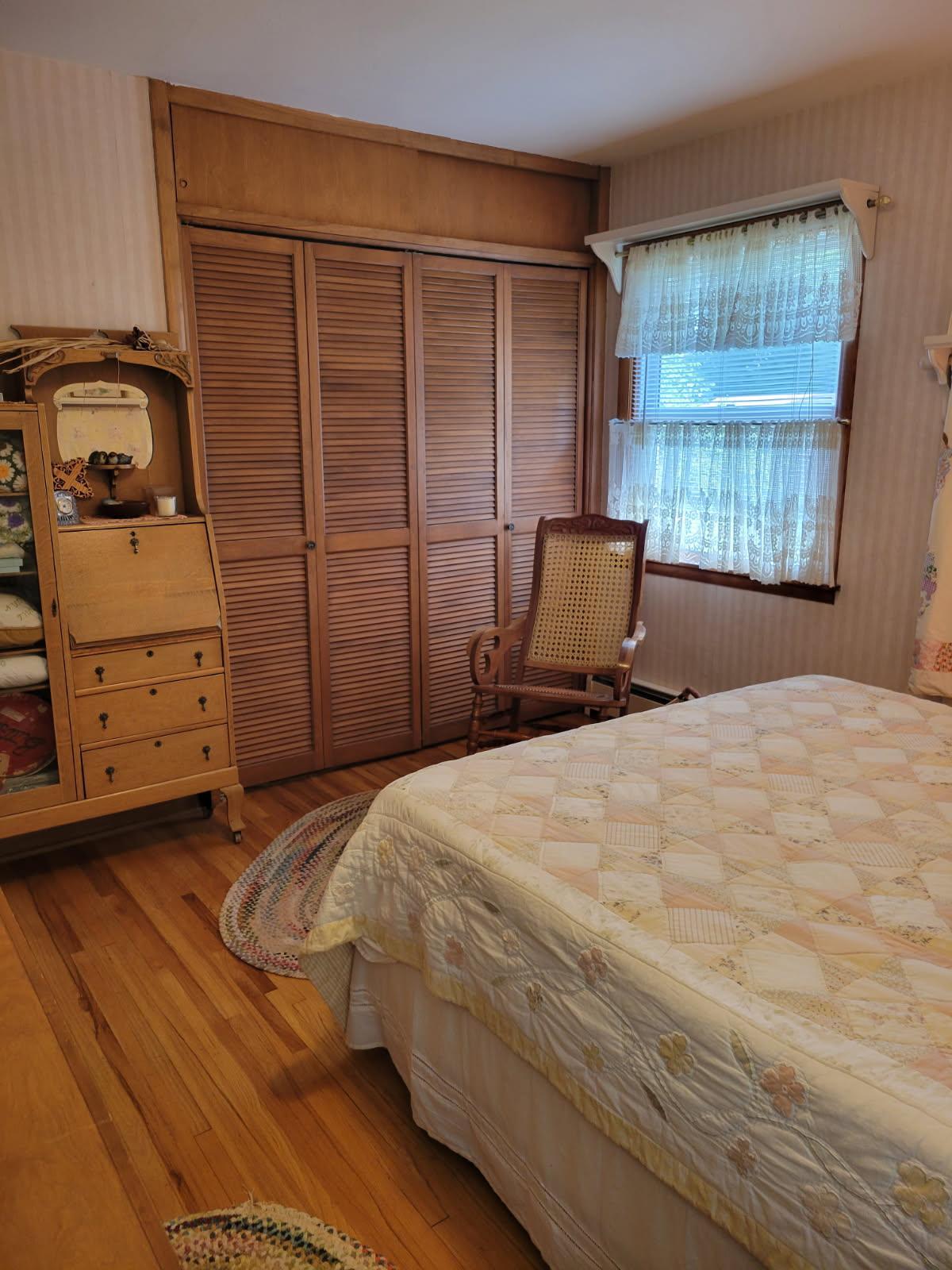 1963 single family home for sale at 1119 Lake Street in Alexandria, MN — 4 bed, 3 bath (photo 38 of 41)