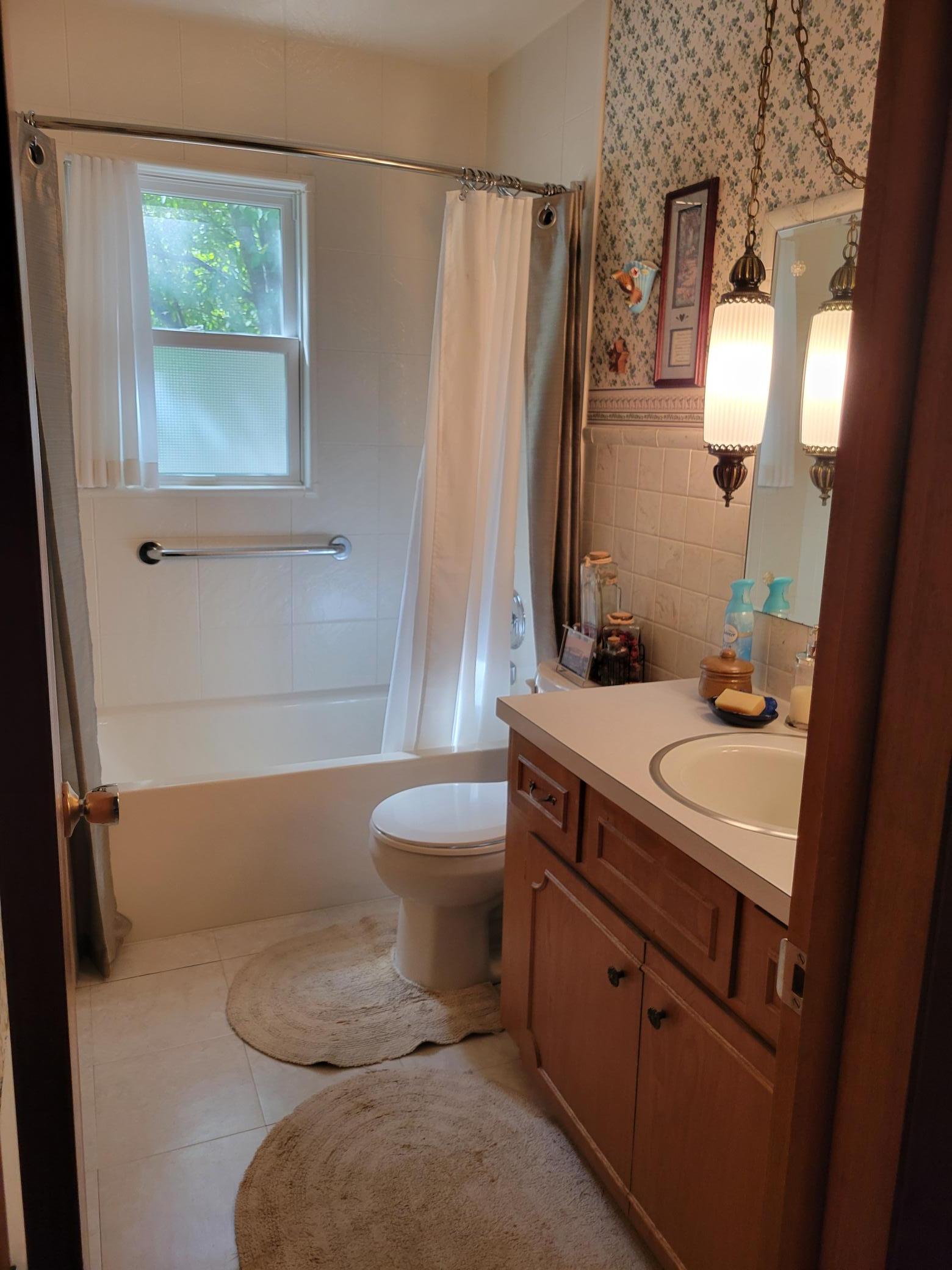 1963 single family home for sale at 1119 Lake Street in Alexandria, MN — 4 bed, 3 bath (photo 41 of 41)