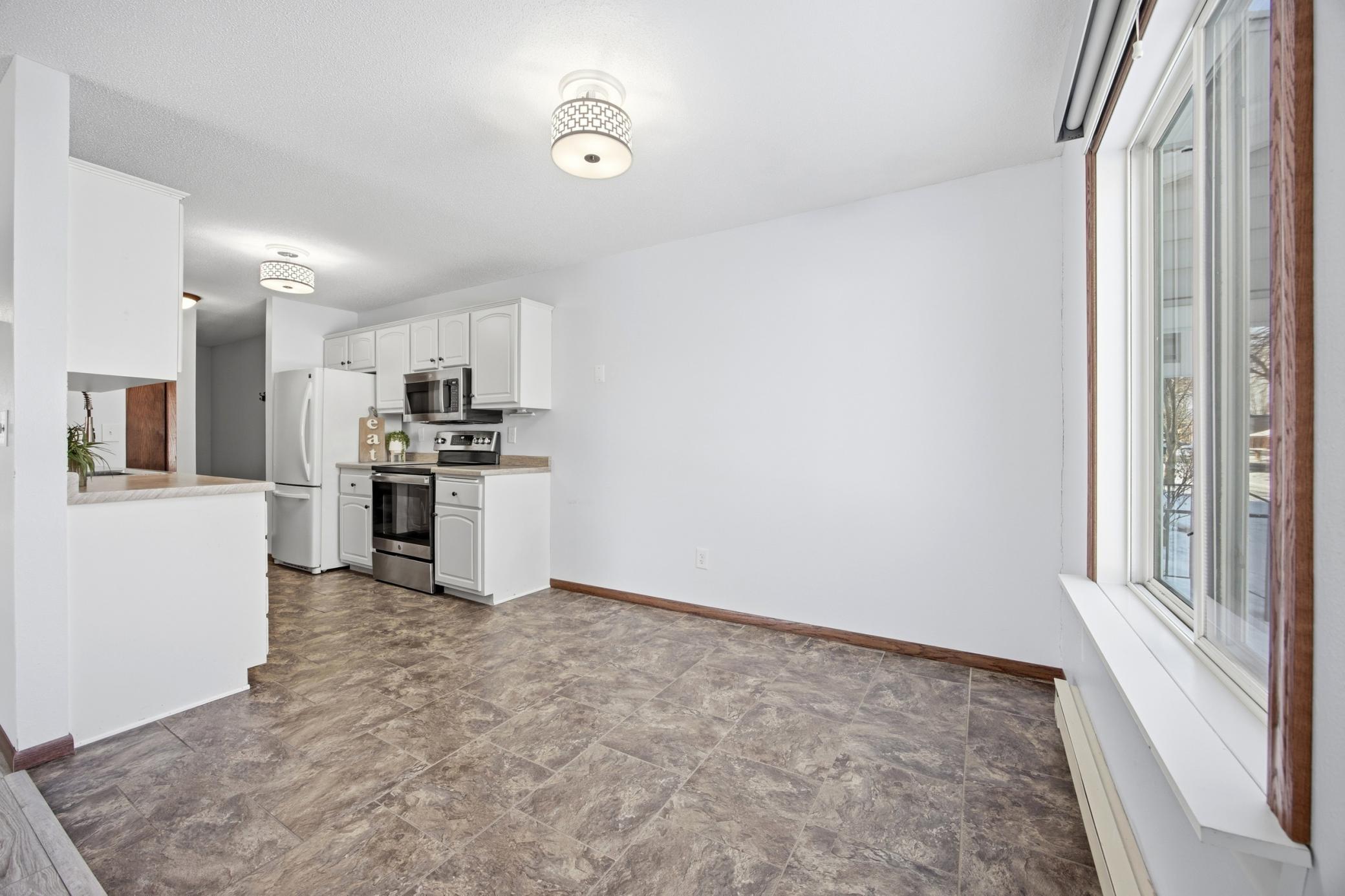 2440 15 Street S, Unit Unit B104, Fargo ND 58103 - Photo 11 of 28