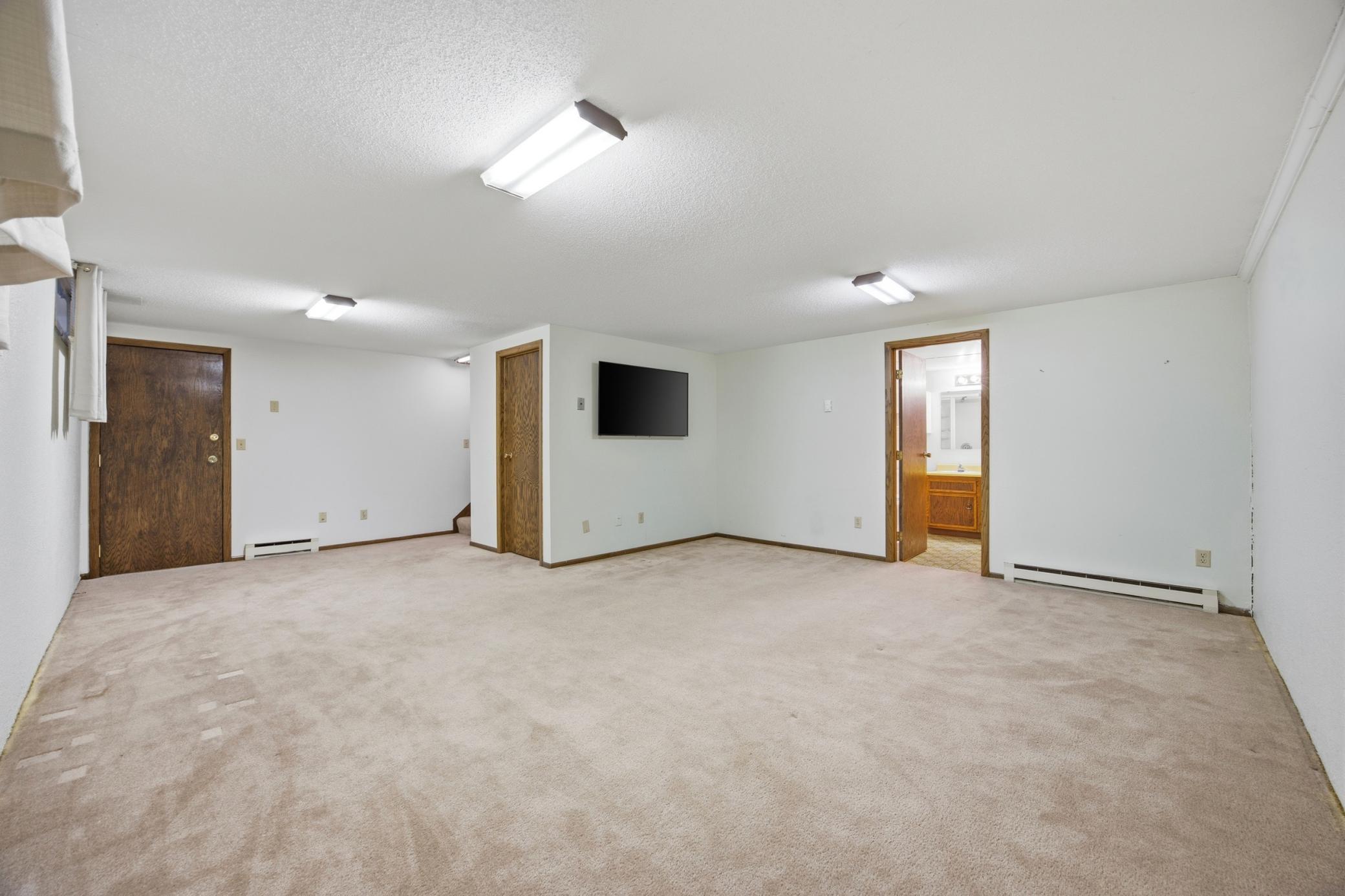 2440 15 Street S, Unit Unit B104, Fargo ND 58103 - Photo 24 of 28
