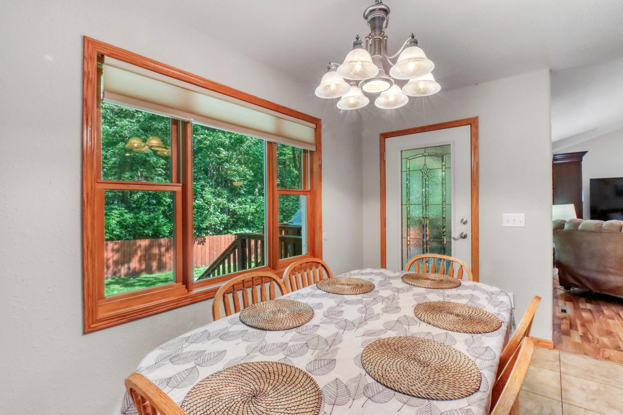 2007 single family home for sale at 1084 Timber Drive in Detroit Lakes, MN — 5 bed, 3 bath (photo 21 of 63)