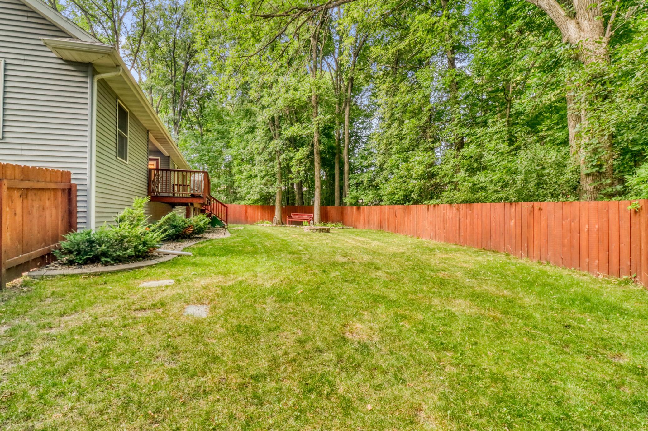 2007 single family home for sale at 1084 Timber Drive in Detroit Lakes, MN — 5 bed, 3 bath (photo 26 of 63)