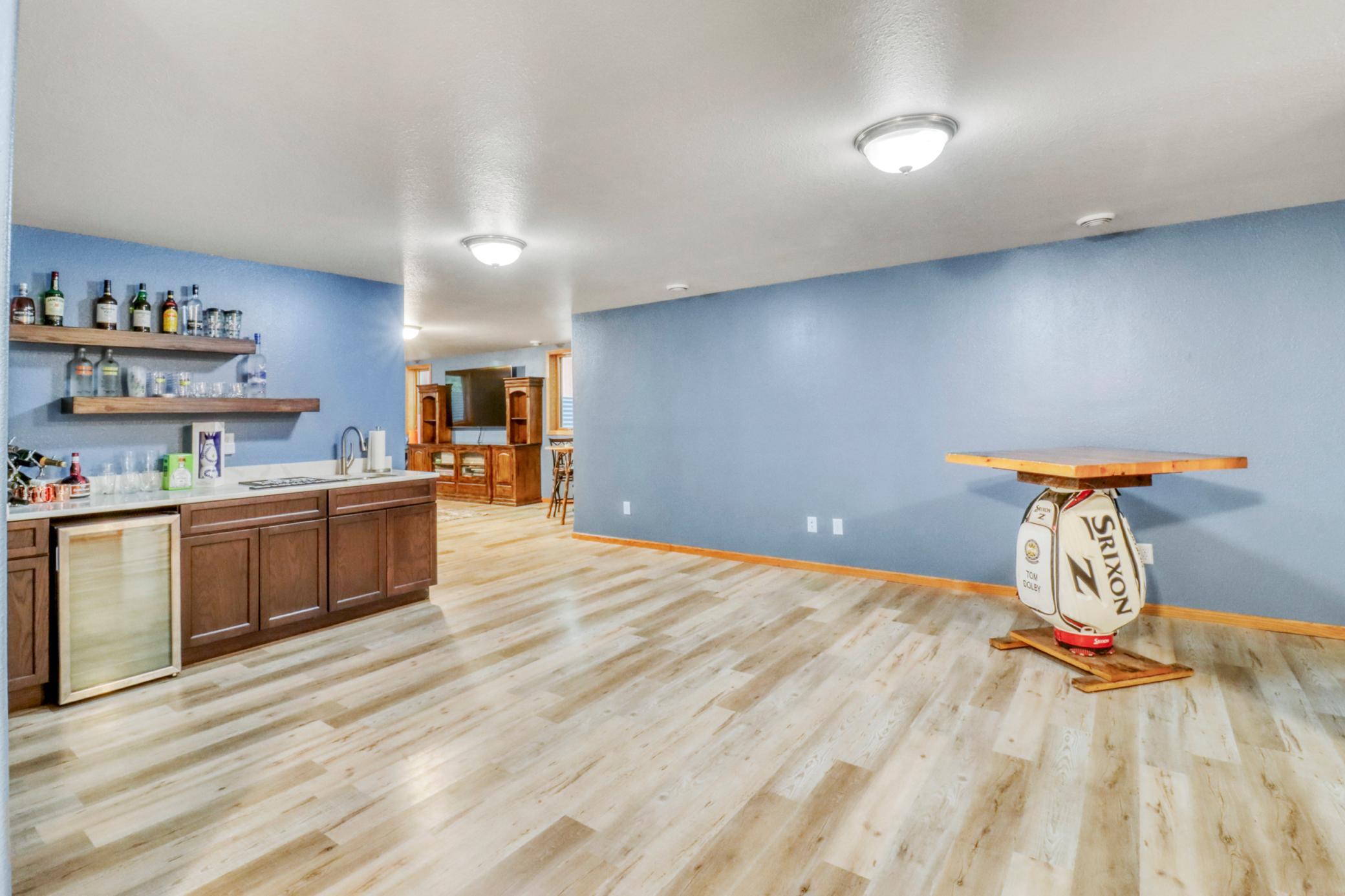 2007 single family home for sale at 1084 Timber Drive in Detroit Lakes, MN — 5 bed, 3 bath (photo 52 of 63)