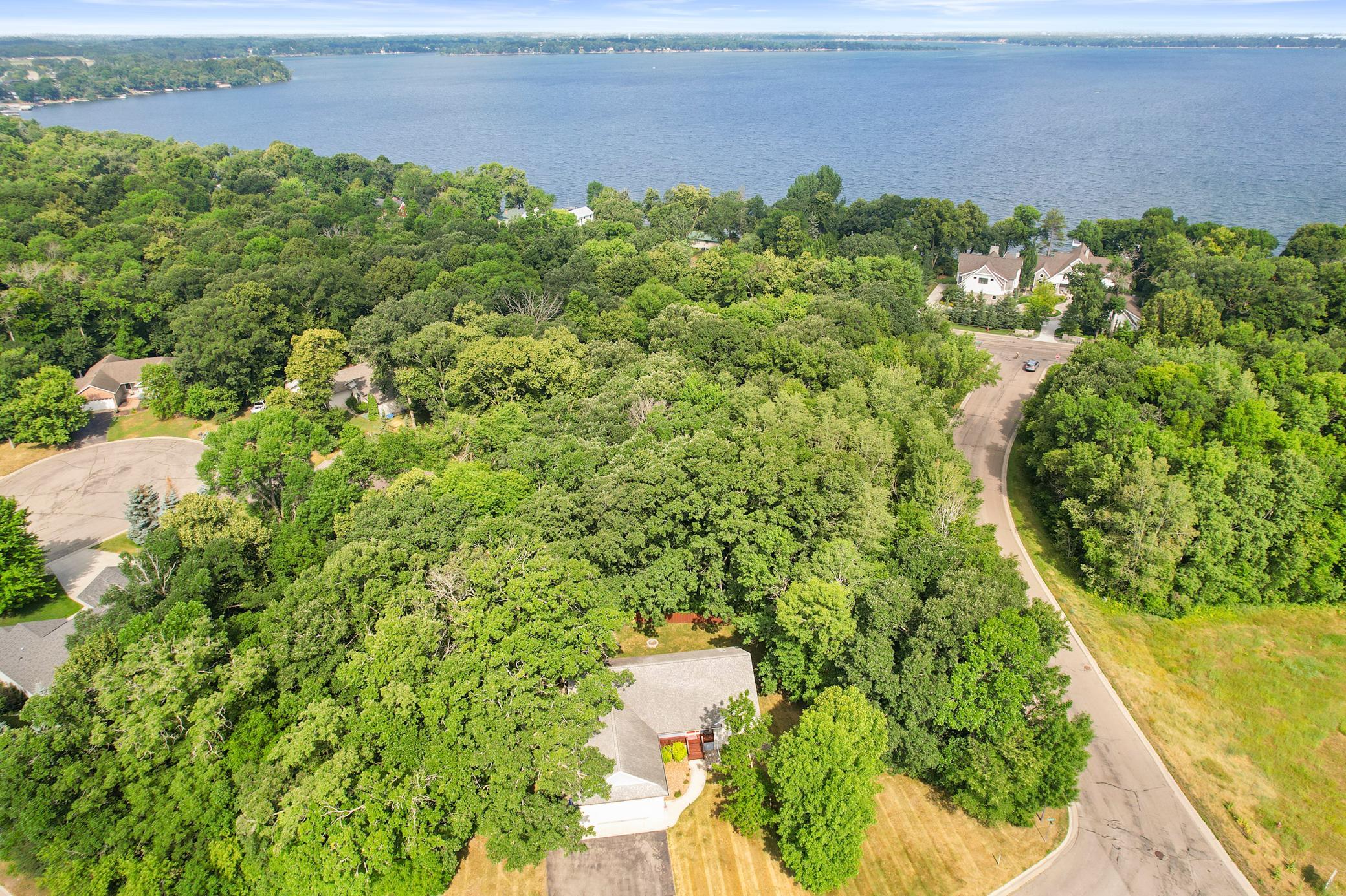 2007 single family home for sale at 1084 Timber Drive in Detroit Lakes, MN — 5 bed, 3 bath (photo 55 of 63)