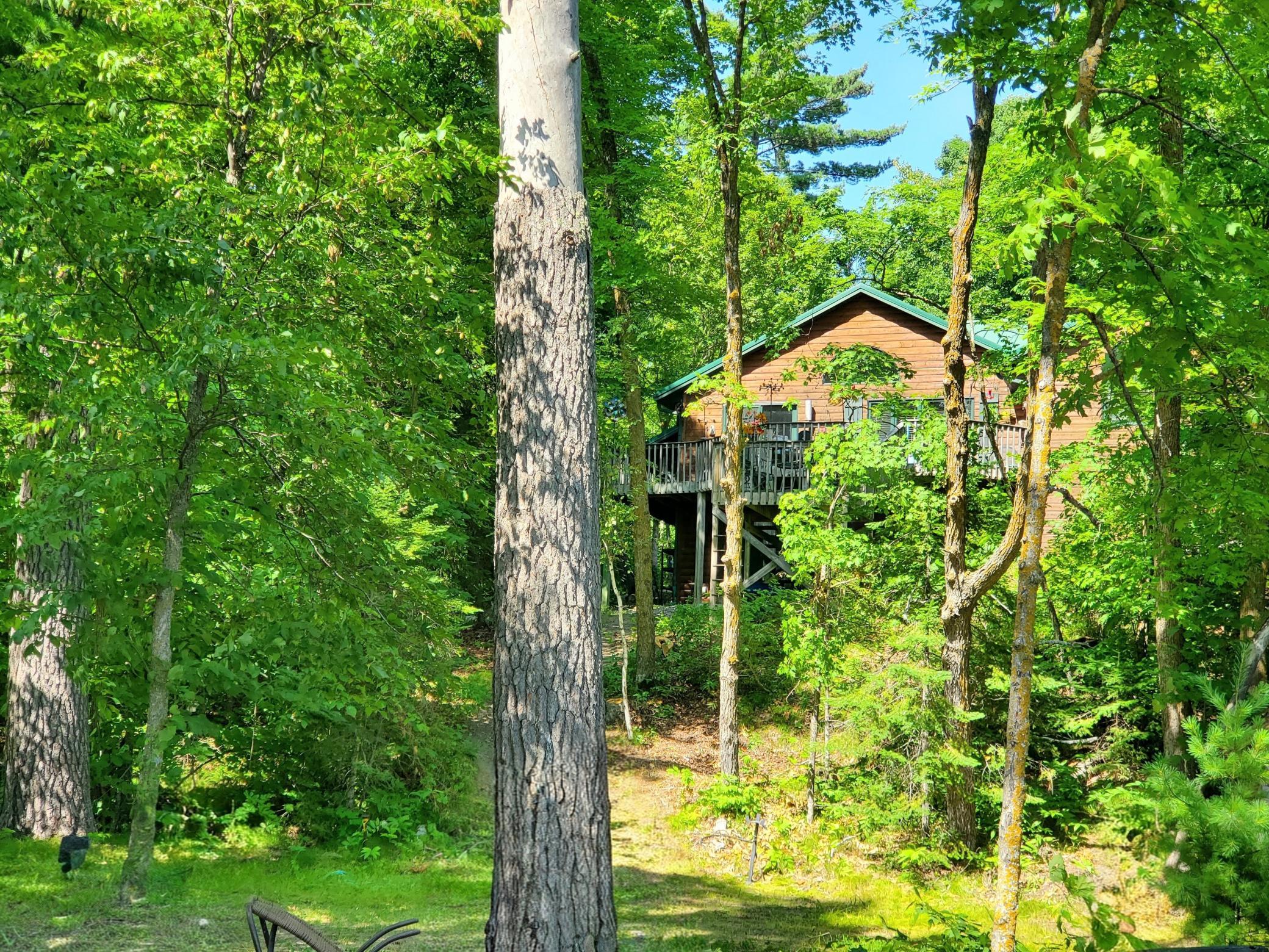2005 single family home for sale at 4050 Gryce Styne Road NE in Bemidji, MN — 2 bed, 3 bath (photo 4 of 79)