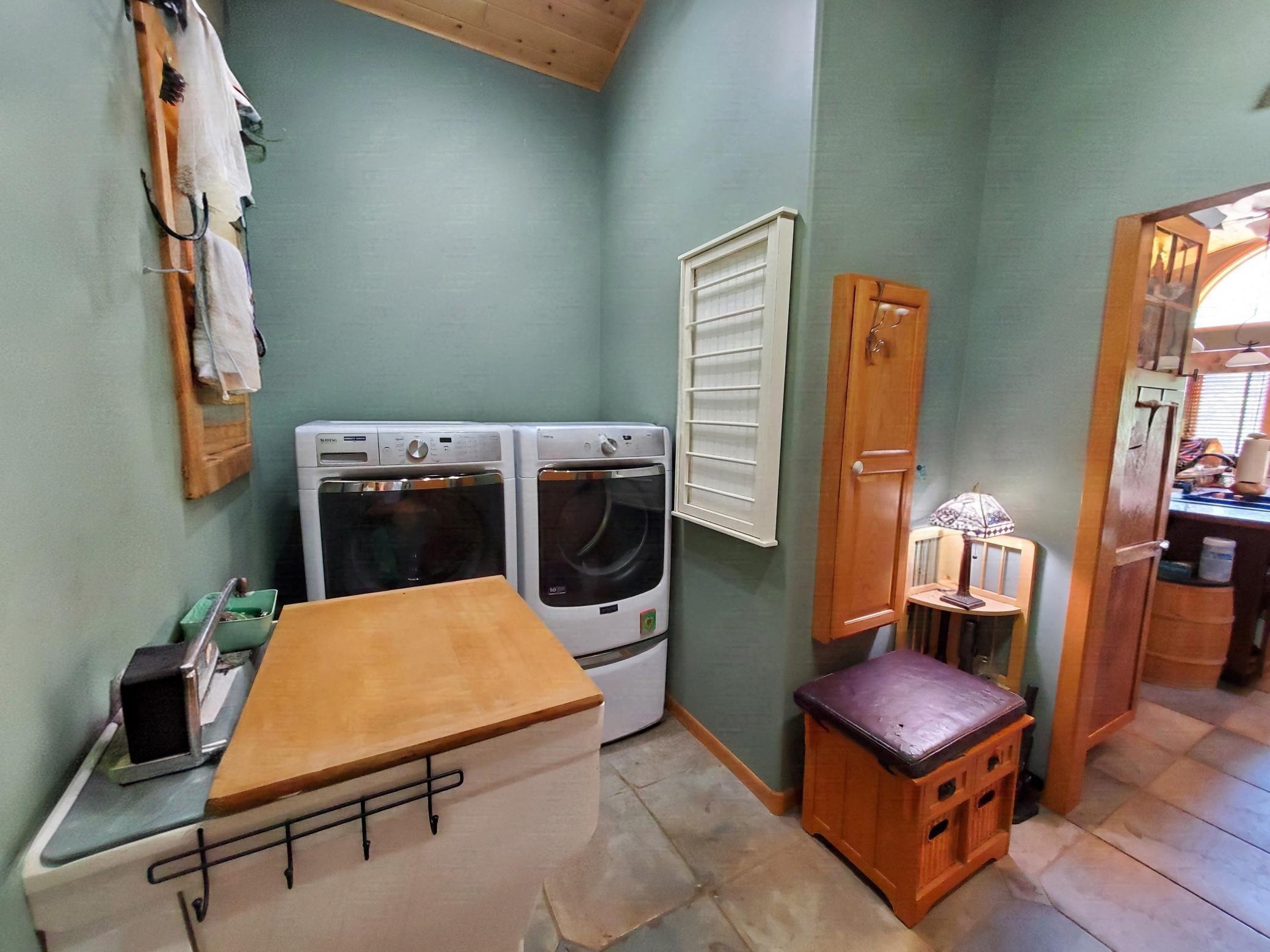 2005 single family home for sale at 4050 Gryce Styne Road NE in Bemidji, MN — 2 bed, 3 bath (photo 47 of 79)