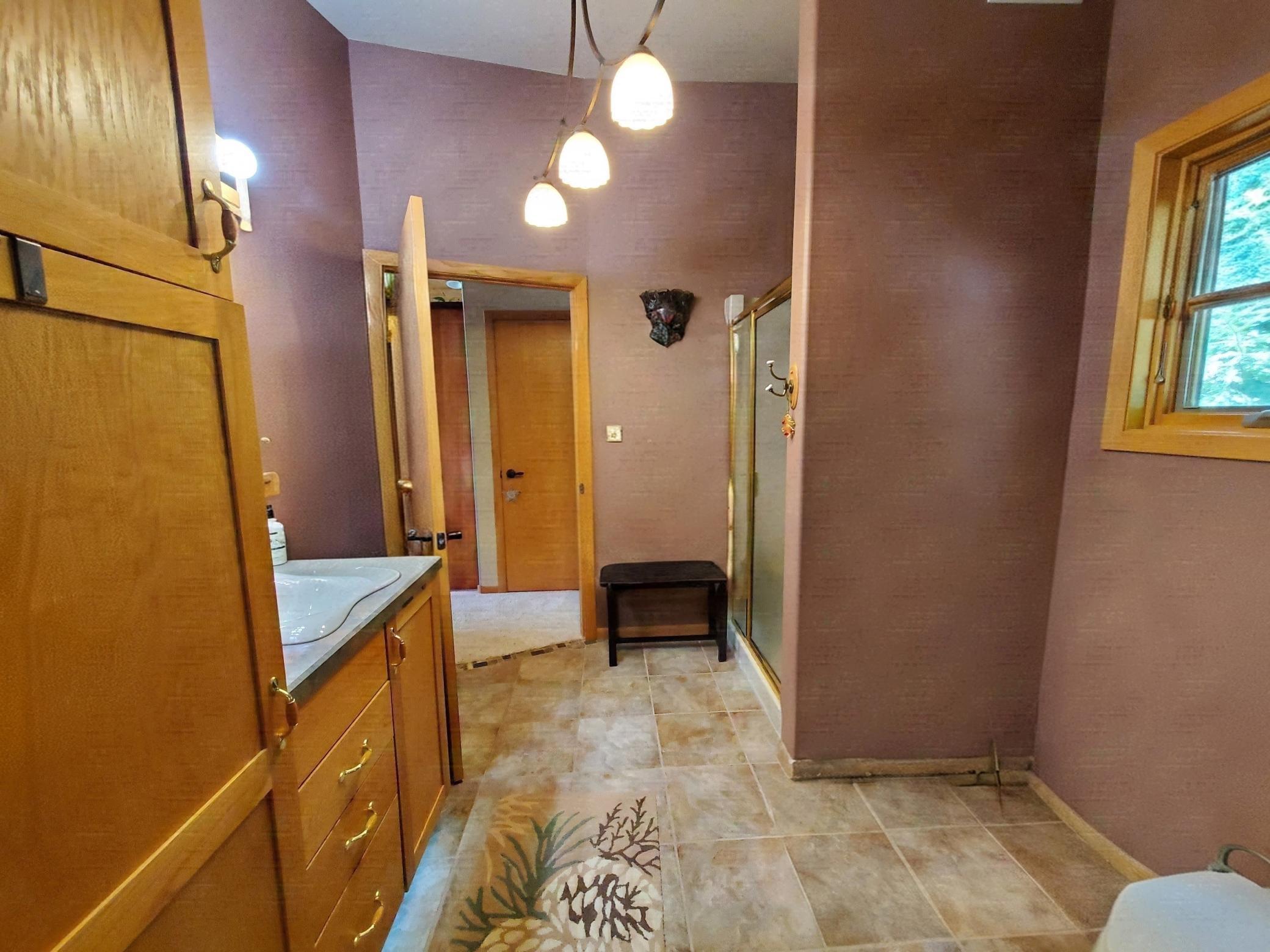 2005 single family home for sale at 4050 Gryce Styne Road NE in Bemidji, MN — 2 bed, 3 bath (photo 49 of 79)