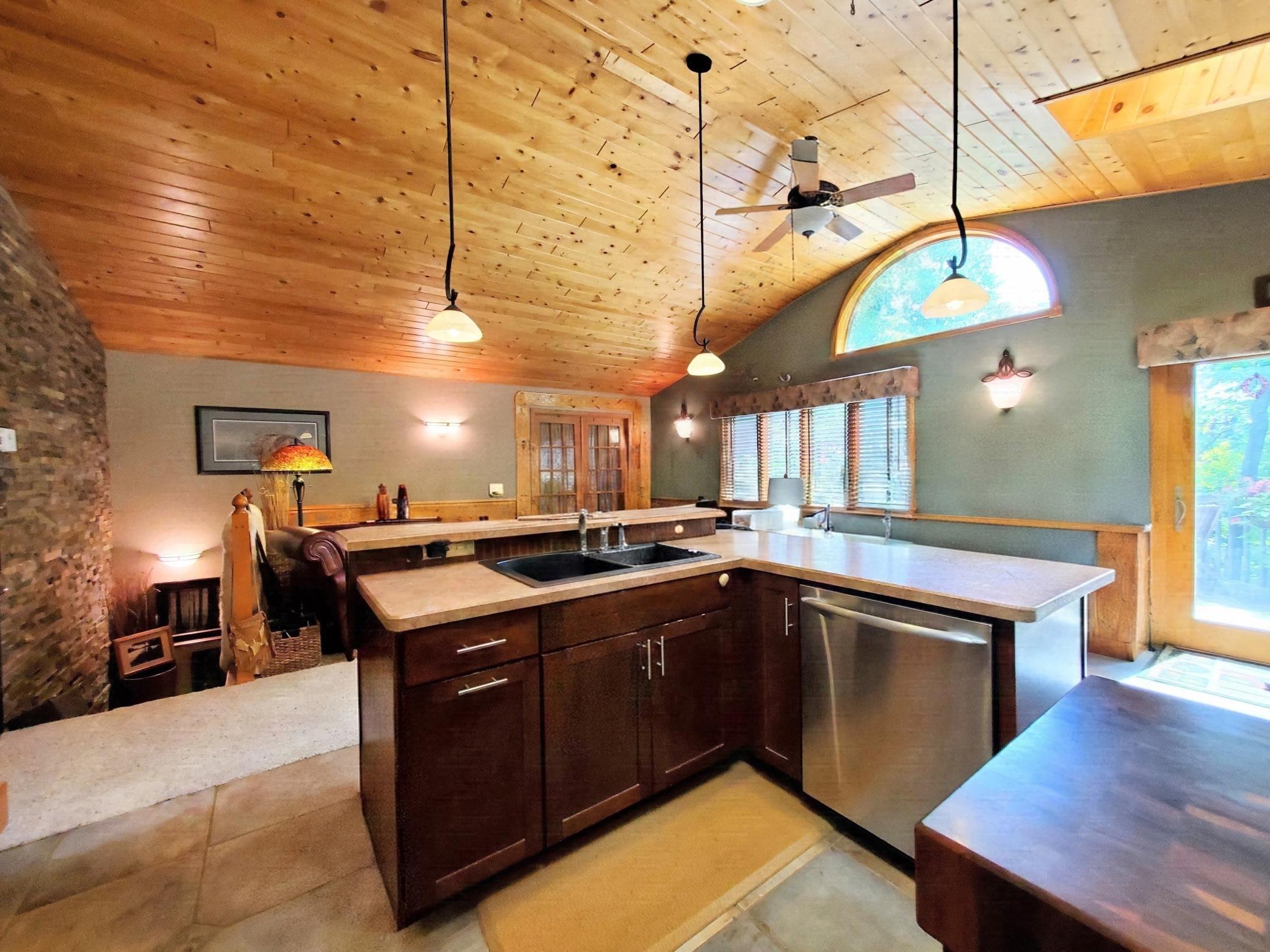 2005 single family home for sale at 4050 Gryce Styne Road NE in Bemidji, MN — 2 bed, 3 bath (photo 52 of 79)