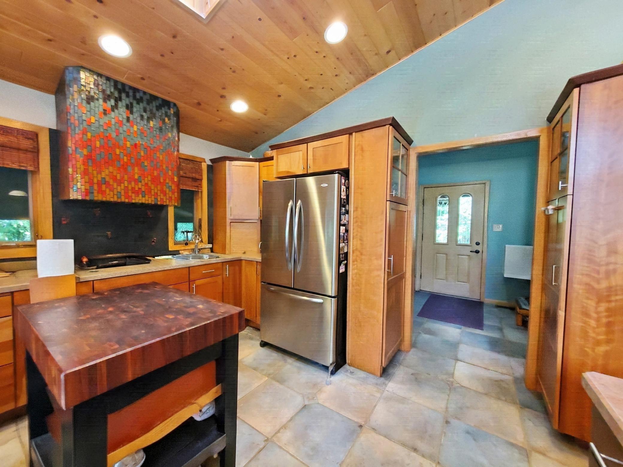 2005 single family home for sale at 4050 Gryce Styne Road NE in Bemidji, MN — 2 bed, 3 bath (photo 53 of 79)
