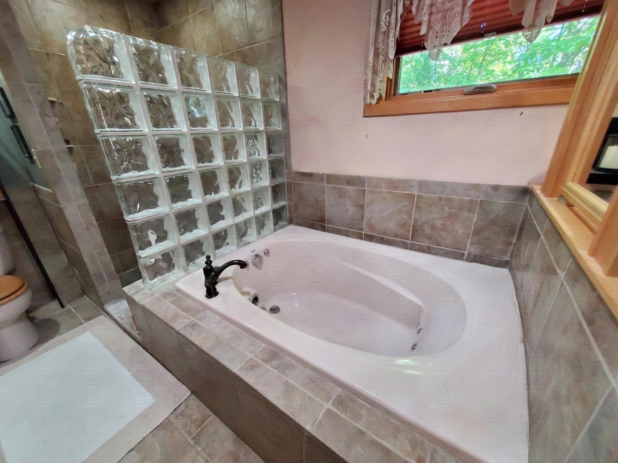 2005 single family home for sale at 4050 Gryce Styne Road NE in Bemidji, MN — 2 bed, 3 bath (photo 55 of 79)