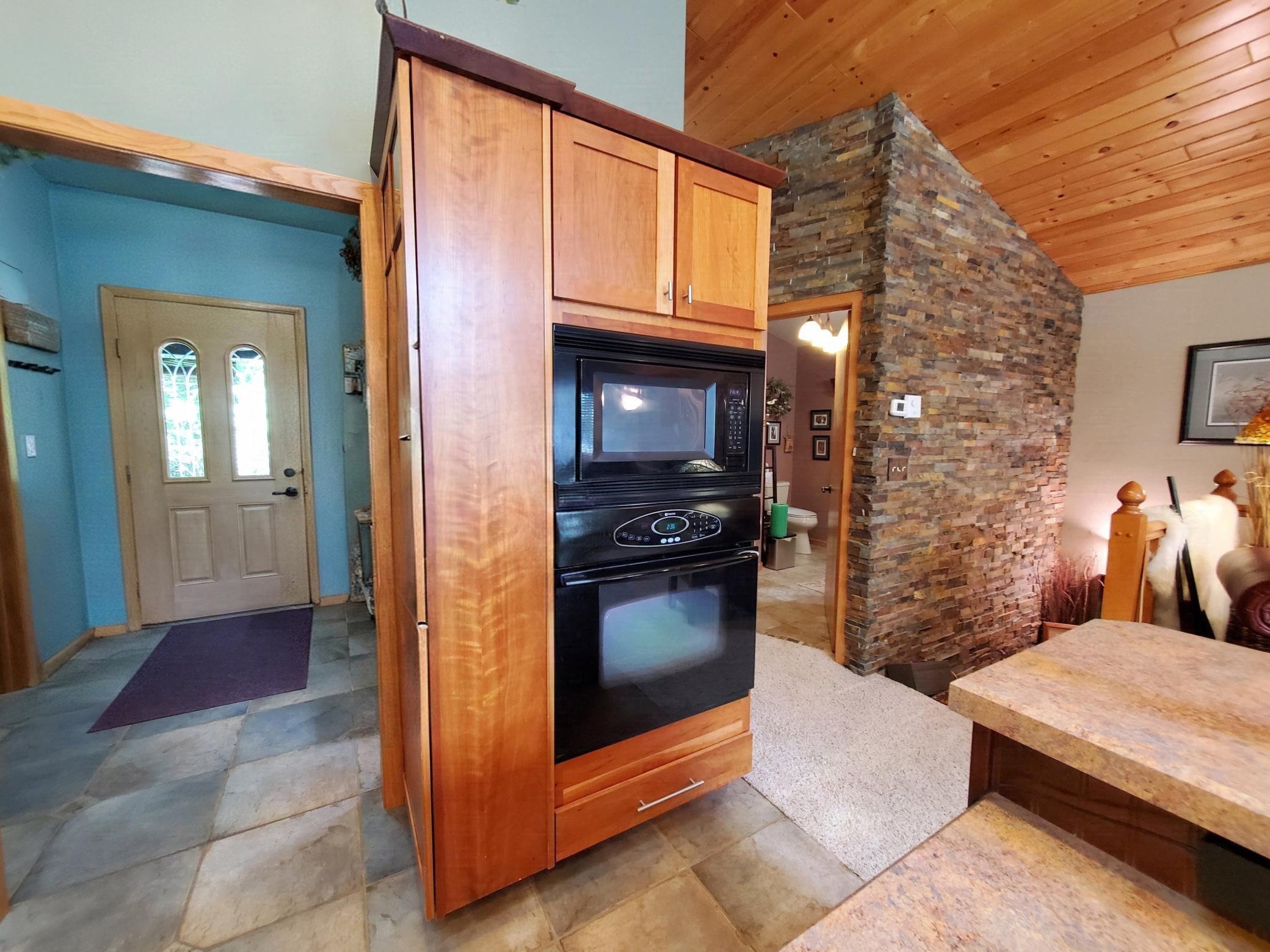 2005 single family home for sale at 4050 Gryce Styne Road NE in Bemidji, MN — 2 bed, 3 bath (photo 61 of 99)